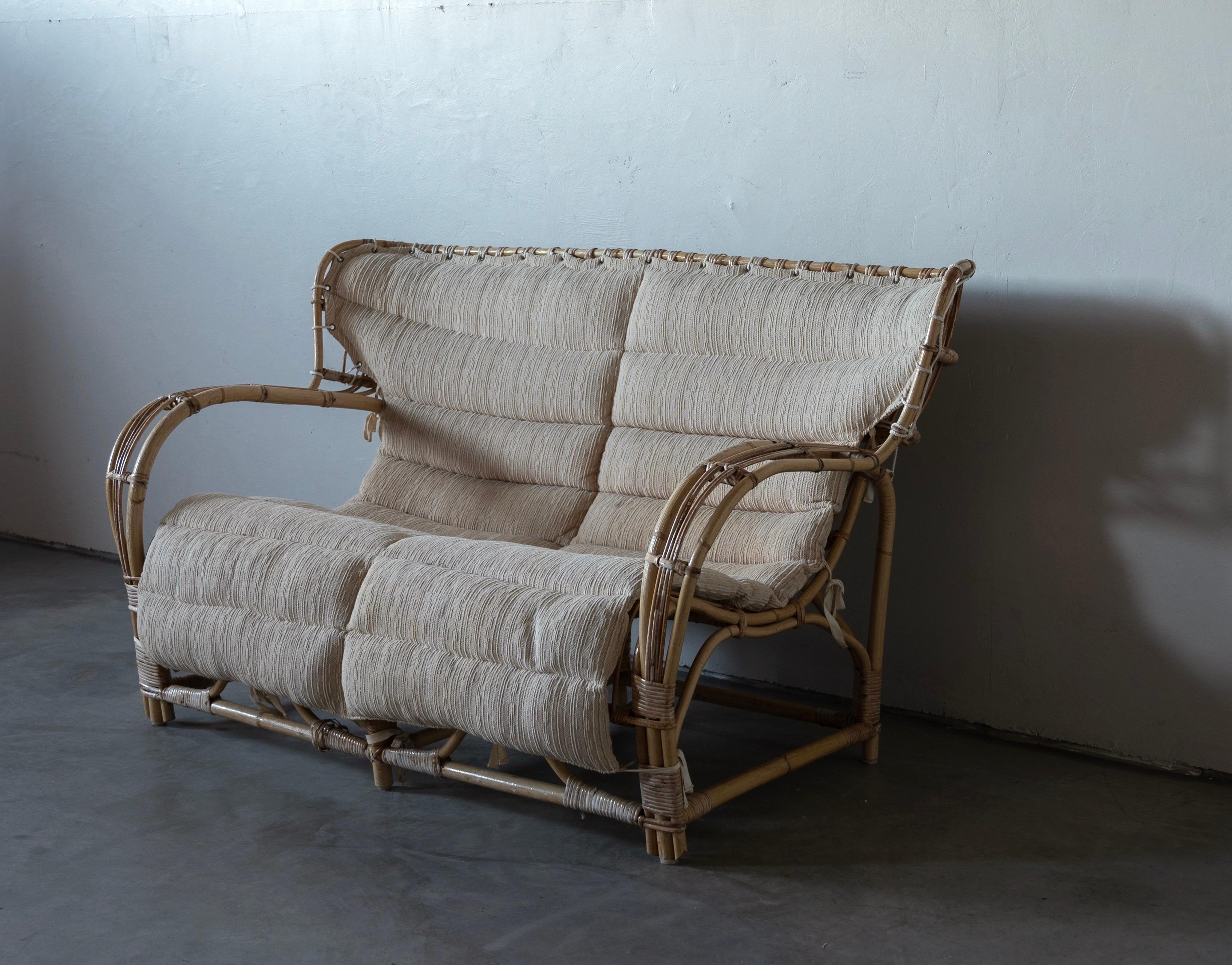 Viggo Boesen, „Attribution“-Sessel, Bambus, Schilfrohr, Stoff, Dänemark, 1940er Jahre (Skandinavische Moderne) im Angebot