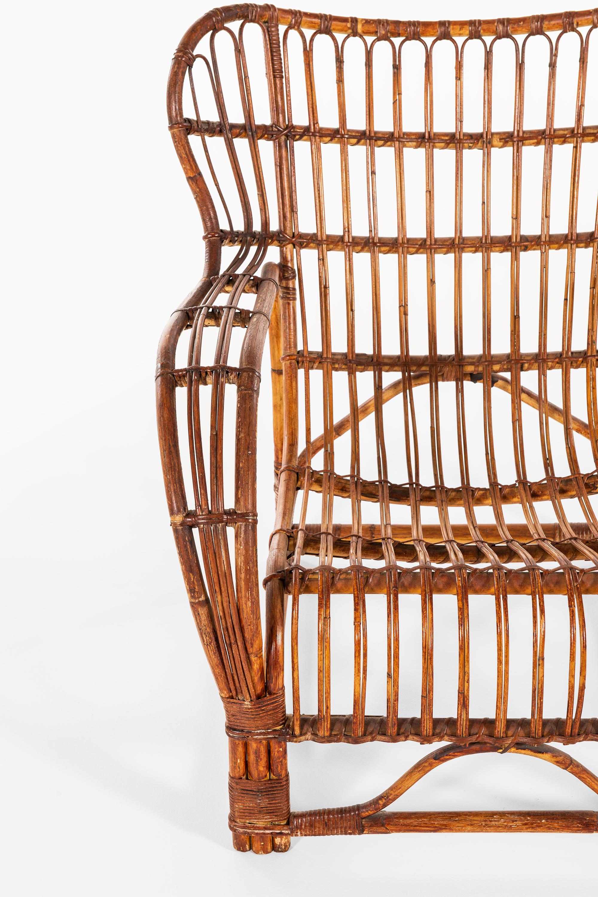 Danish Viggo Boesen Easy Chair Produced by E.V.A. Nissen & Co in Denmark