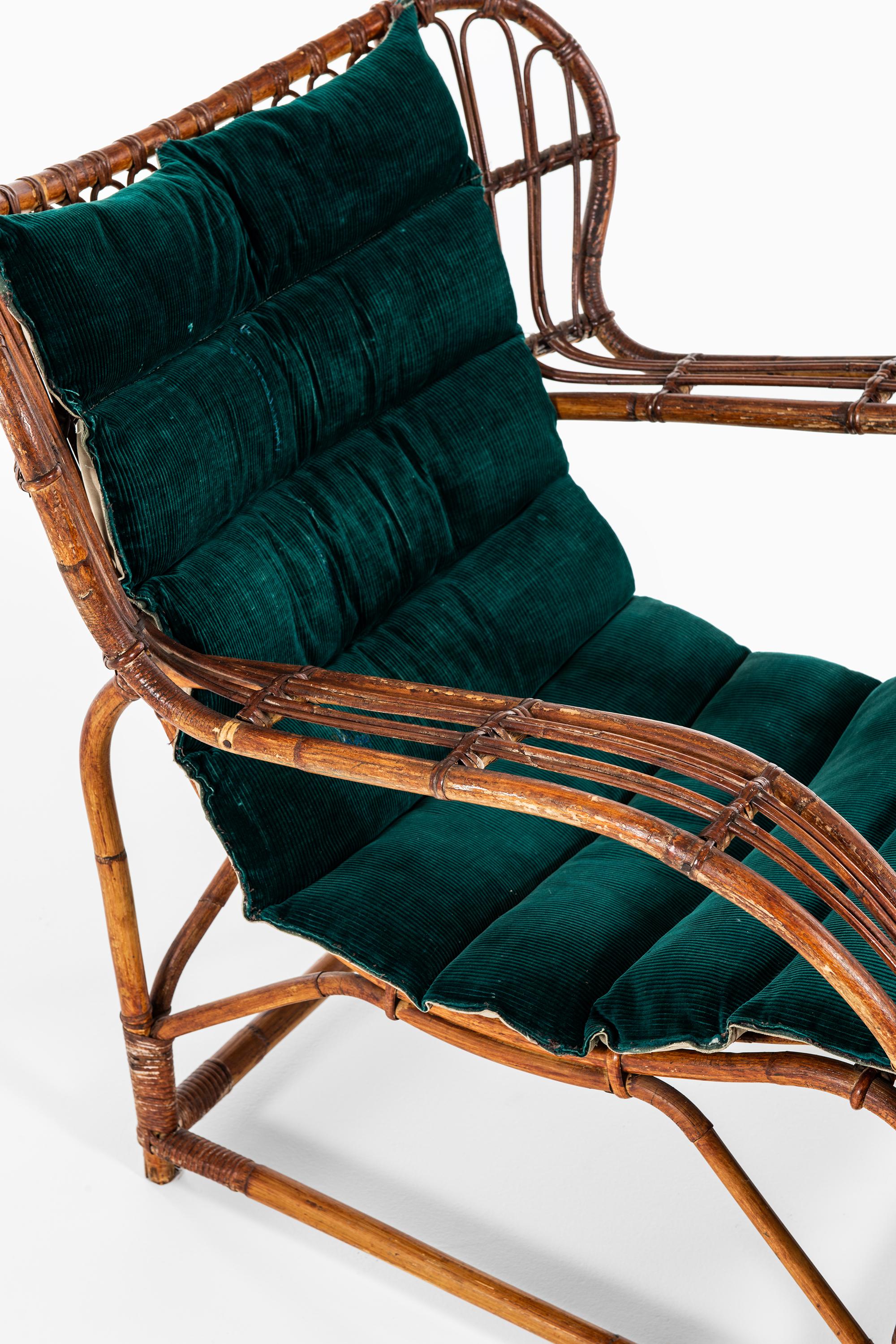 Viggo Boesen Easy Chair Produced by E.V.A. Nissen & Co in Denmark 2