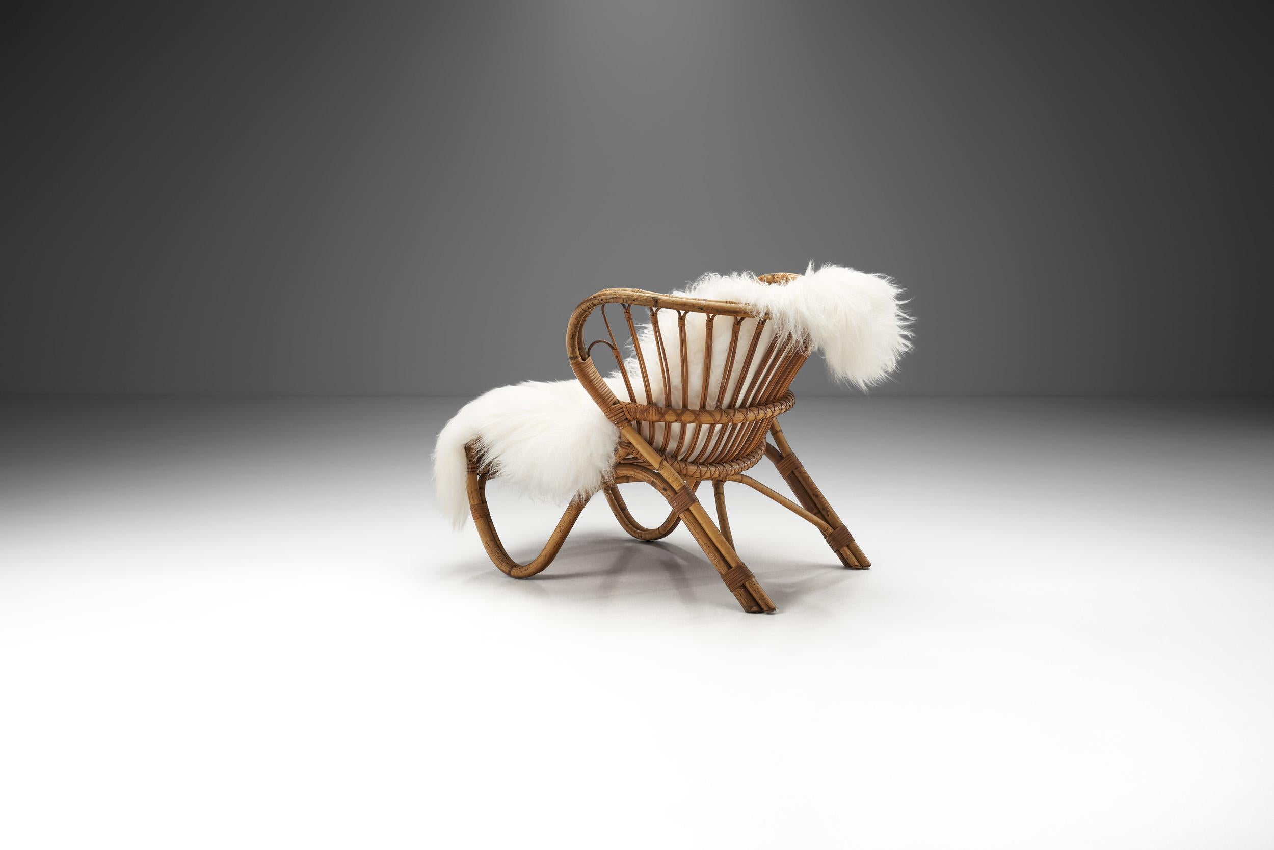 Scandinavian Modern Viggo Boesen “Fox” Lounge Chair for E.V.A Nissen and Co., Denmark 1936