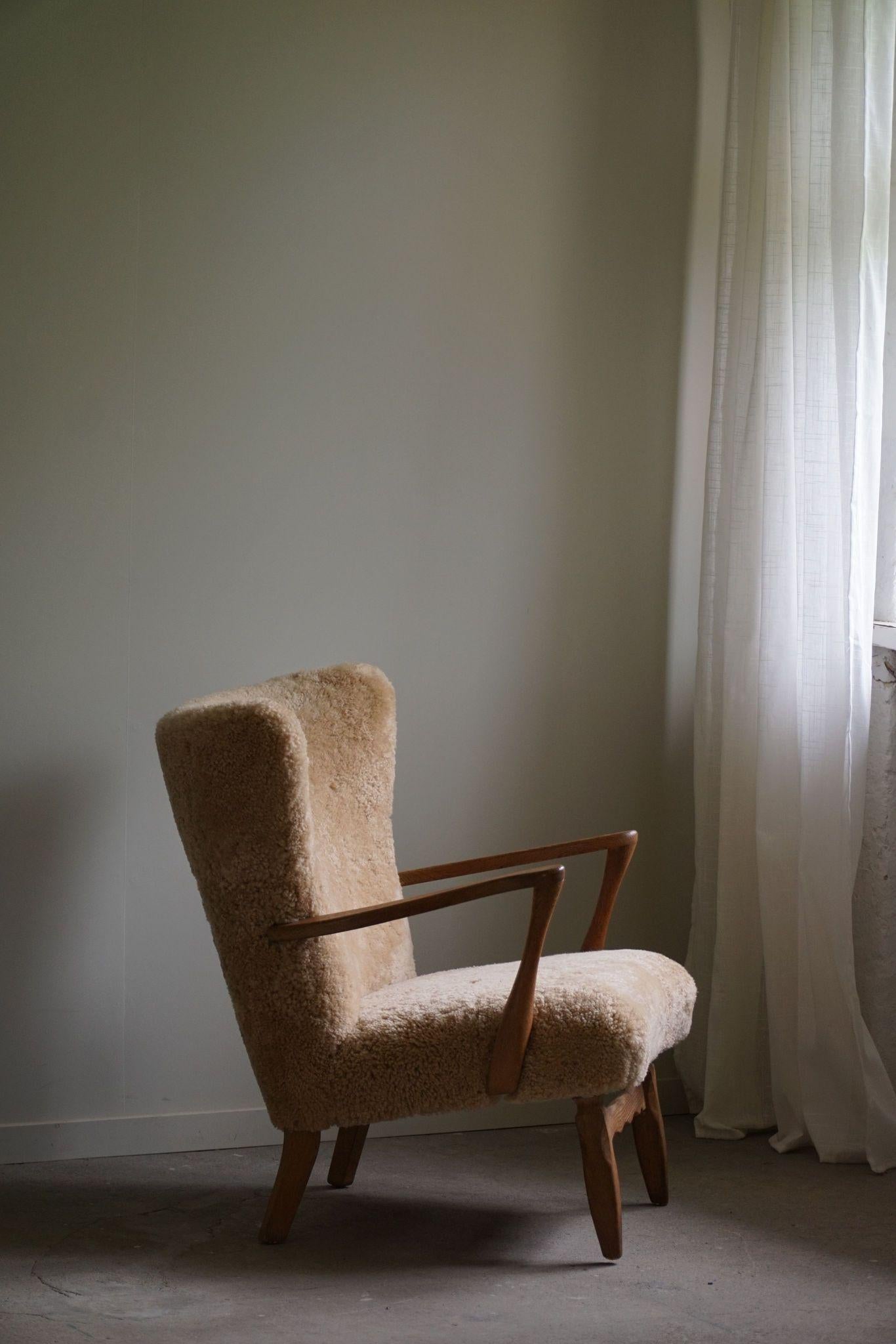 Viggo Boesen, Lounge Chair in Oak & Shearling Lambswool, Danish Modern, 1950s 9