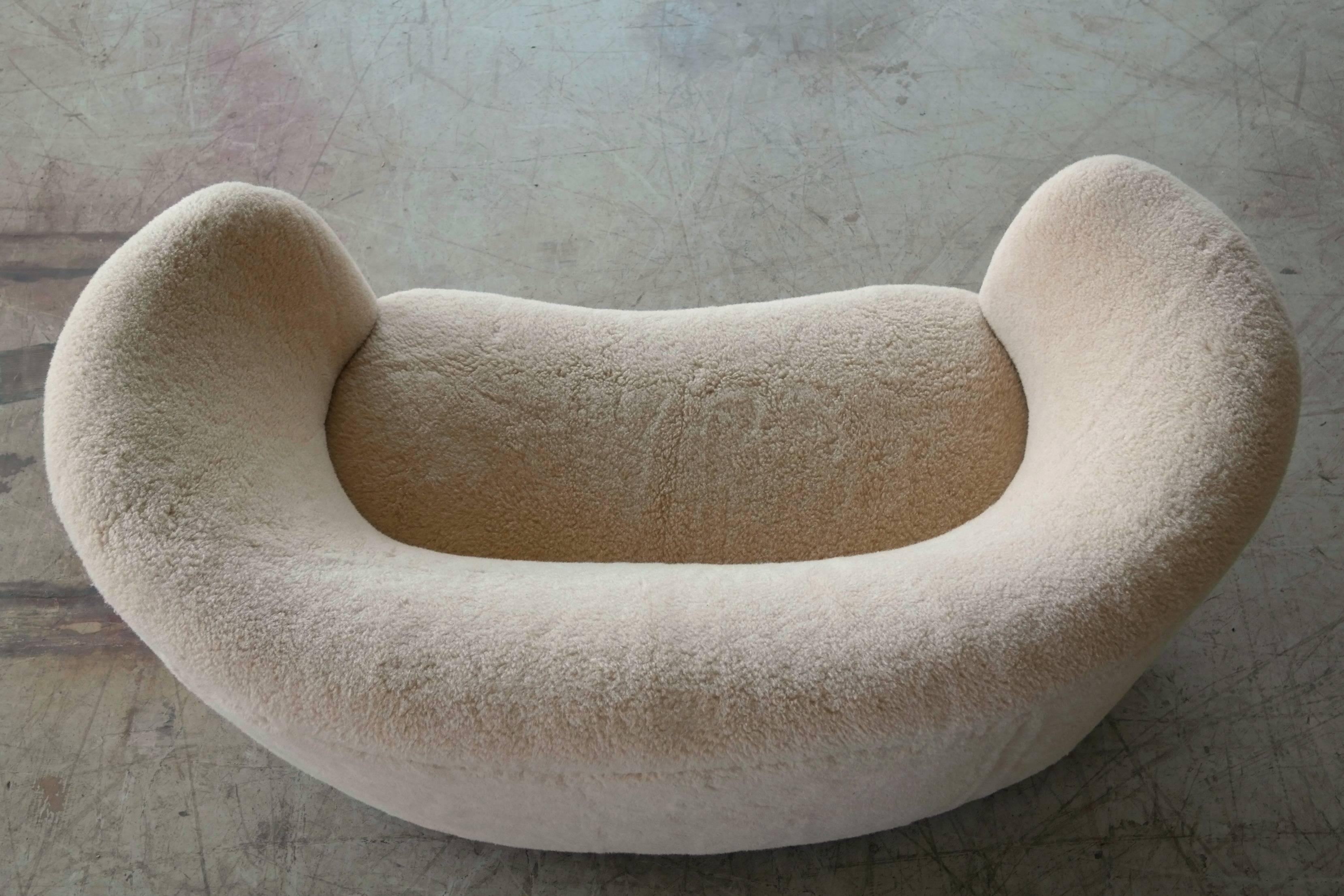 Mid-20th Century Viggo Boesen Style Banana Shaped Curved Loveseat or Sofa Covered in Lambs, 1940s