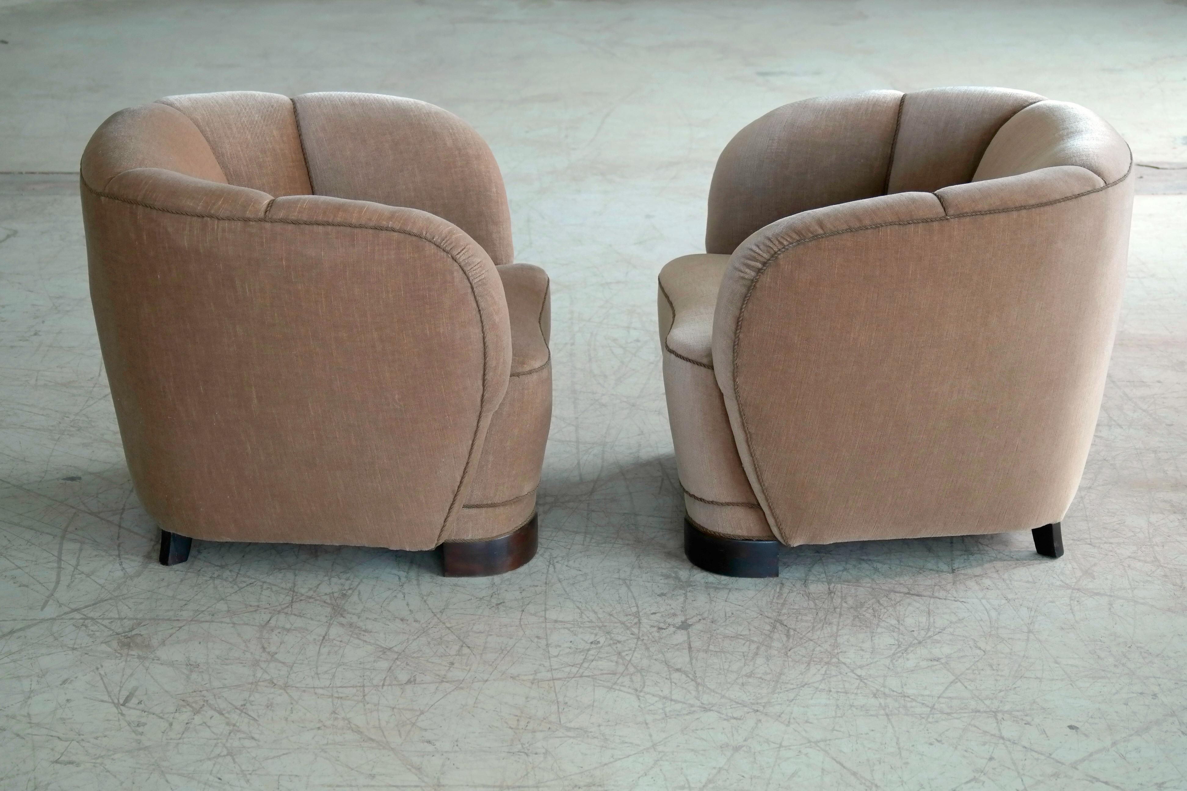 Viggo Boesen Style Pair of 1940s Danish Low Club or Lounge Chairs in Velvet 2