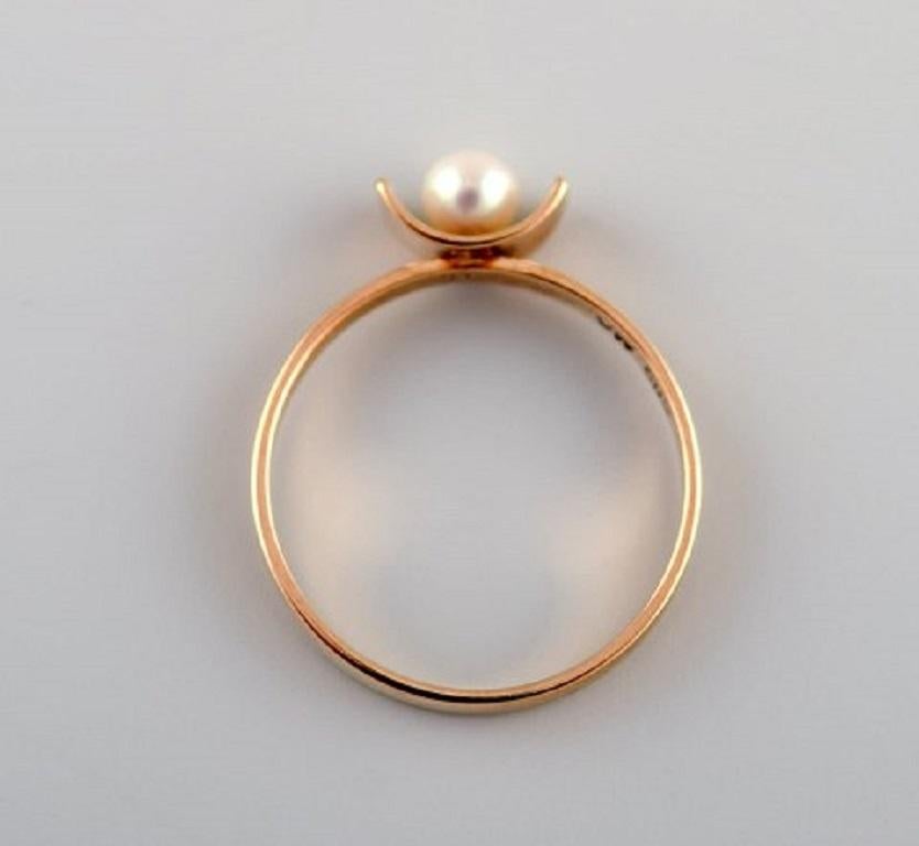 Modern Viggo Wollny, Copenhagen, Vintage Art Deco Ring in 14 Carat Gold
