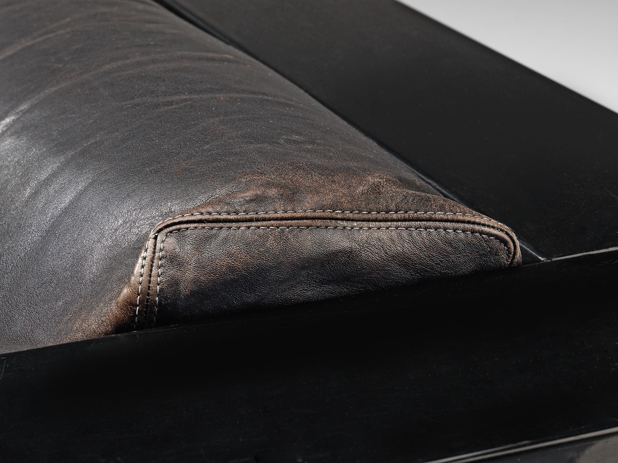Vignelli Saratoga Großes schwarzes Sofa mit schwarzem Leder im Angebot 3