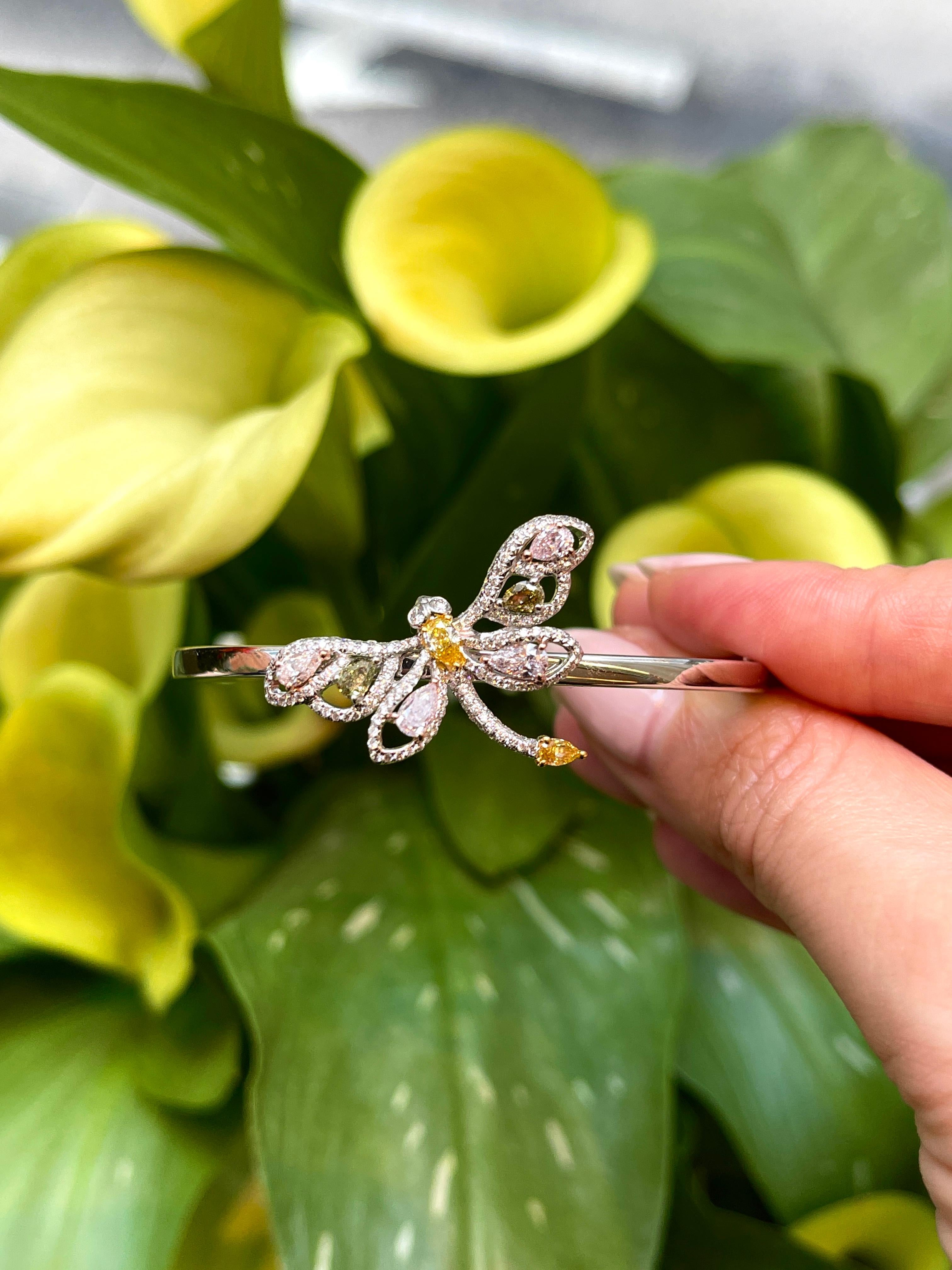 Contemporain Bracelet jonc libellule en or 18 carats avec diamants verts, jaunes, oranges et roses en vente