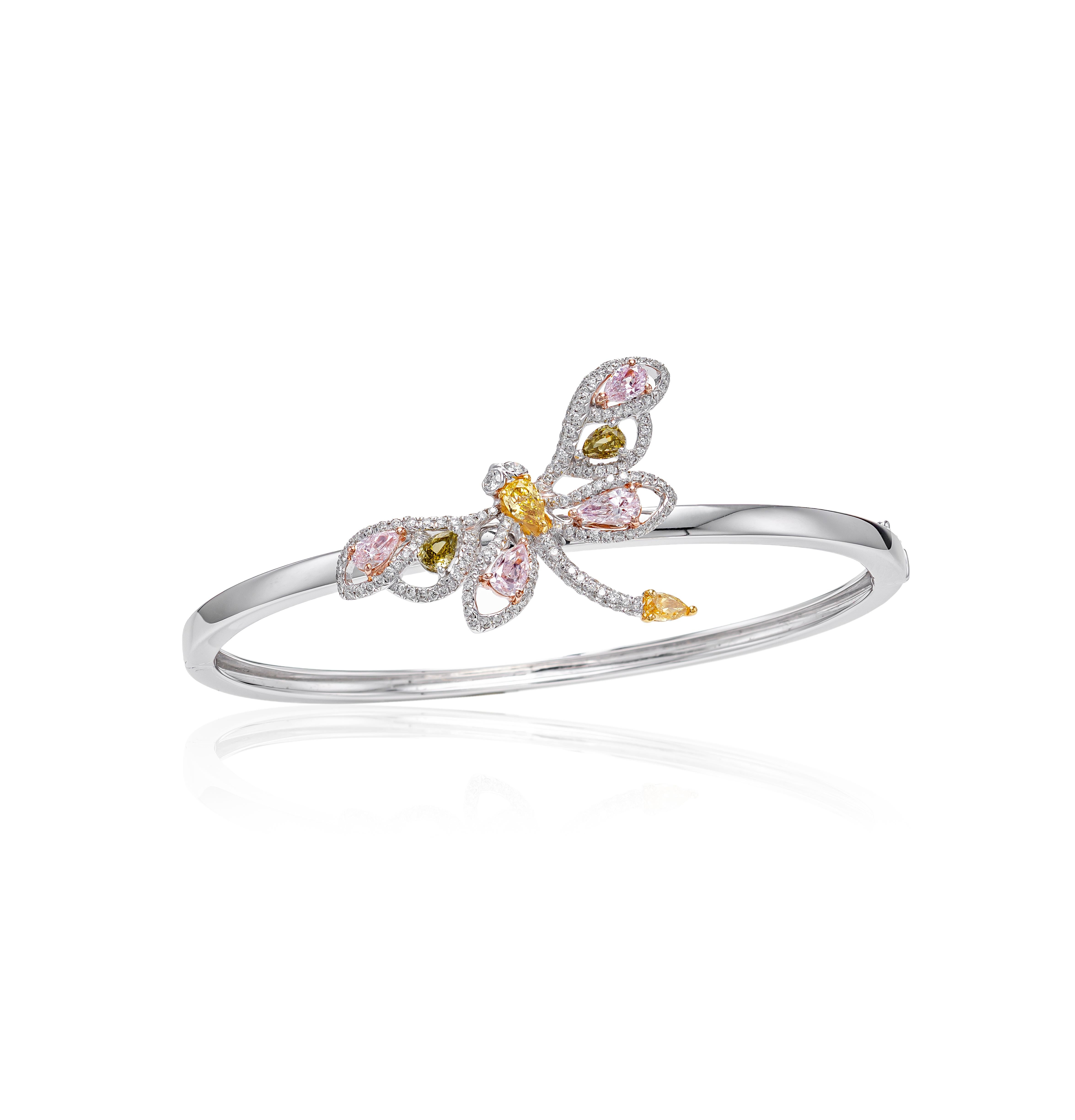 Taille poire Bracelet jonc libellule en or 18 carats avec diamants verts, jaunes, oranges et roses en vente
