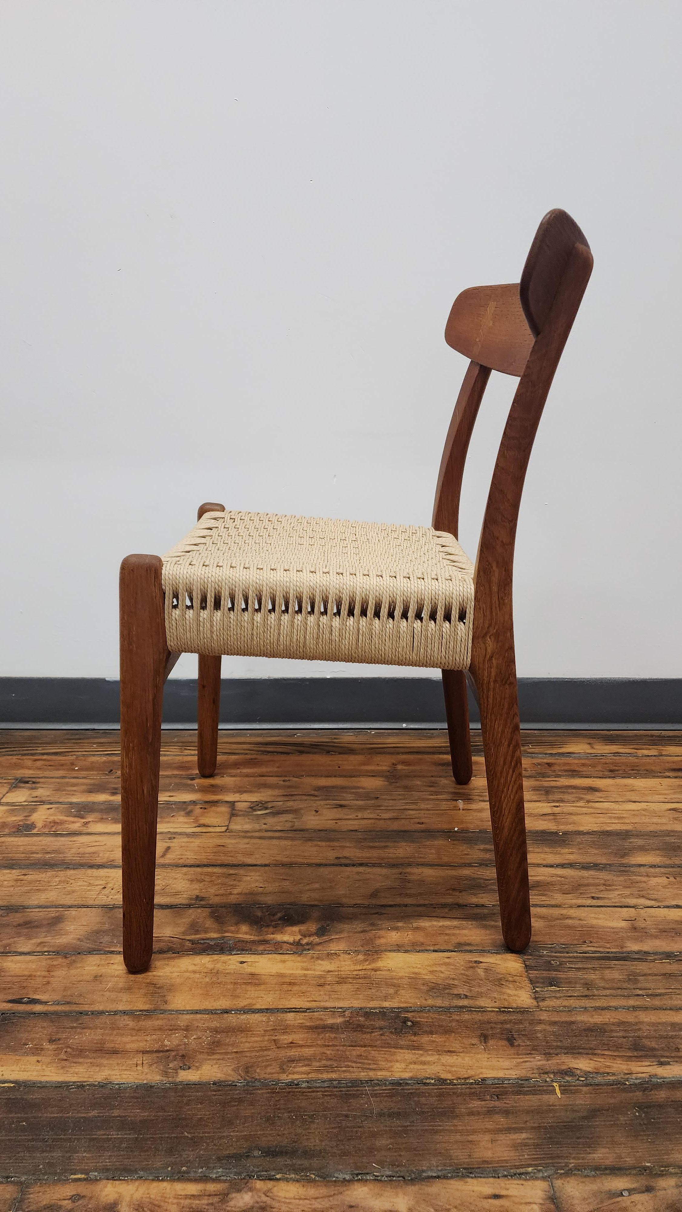 Scandinavian Modern Viintage Oak and Teak CH23 Side Chair by Hans Wegner For Sale