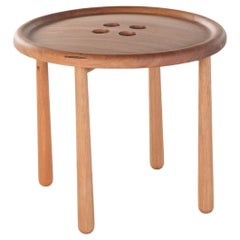 Tavolino Button di Vik Muniz - Legno Tauari FSC, design scultoreo by +55design