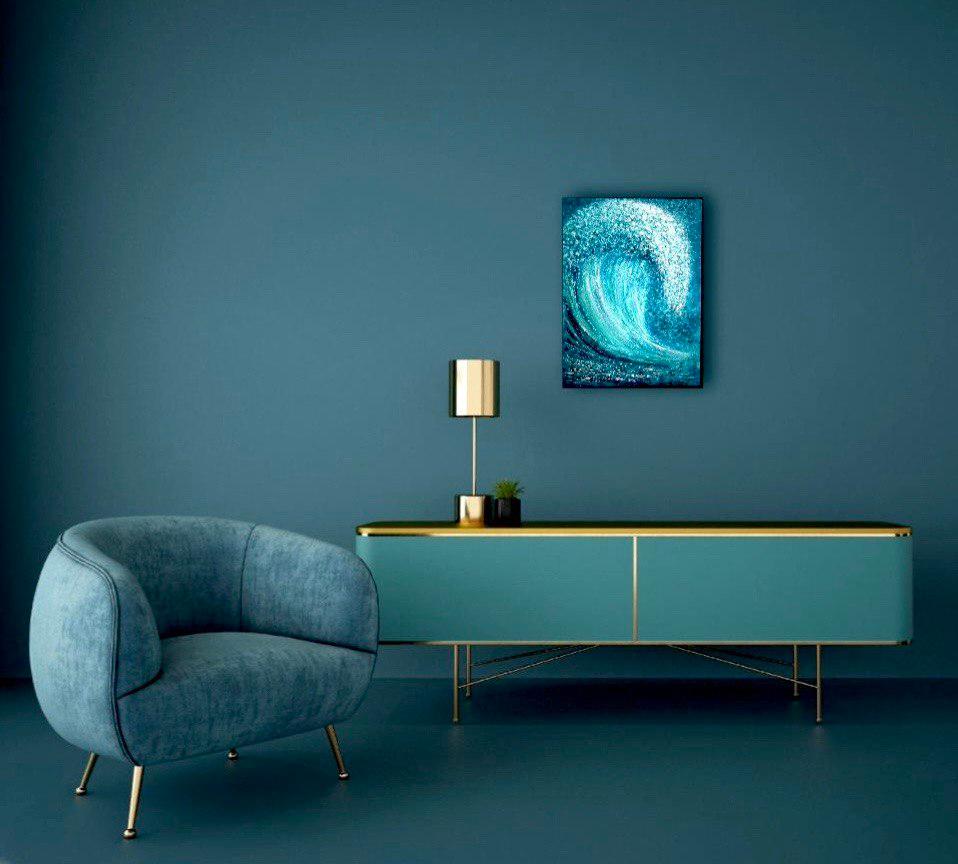  Psychologists believe that the blue palette has a beneficial effect on the human psyche, promotes the development of imagination and good sleep.
      This painting is dedicated to the beauty and energy of the sea. 
                        This