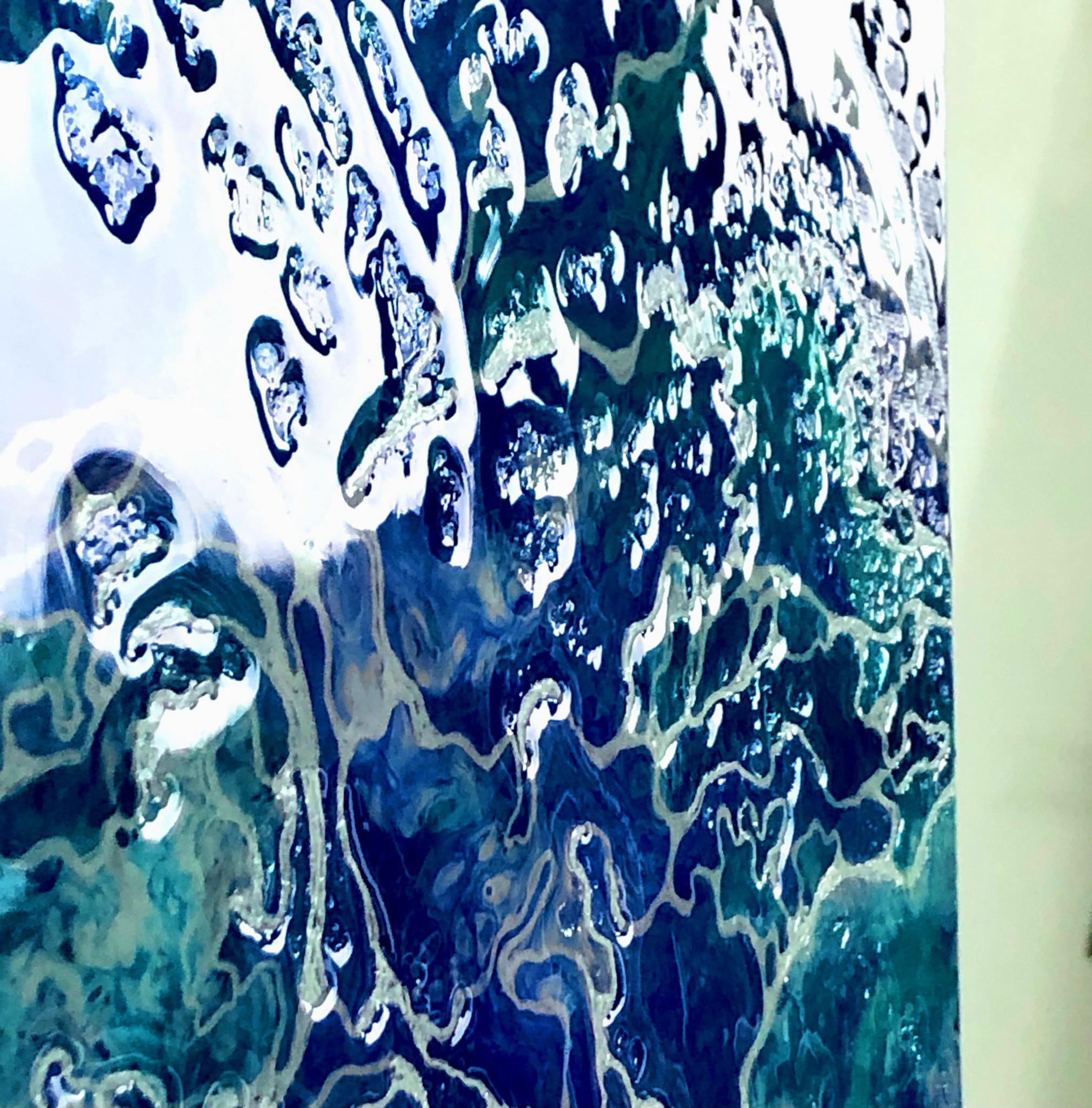 L'amour du ciel et de la vague. Peinture à l'eau abstraite. Nuages dans l'océan bleu.   en vente 2