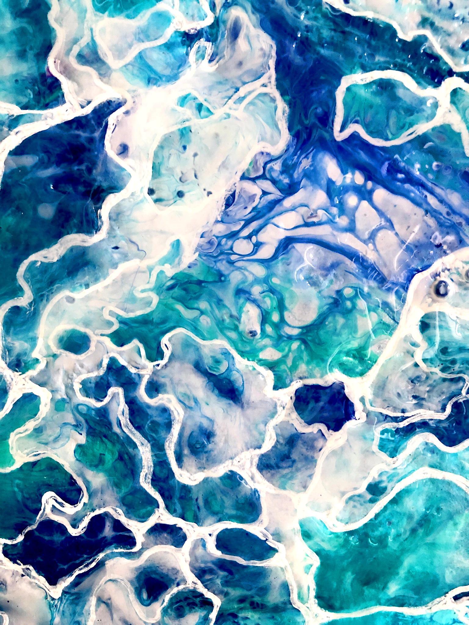 L'amour du ciel et de la vague. Peinture à l'eau abstraite. Nuages dans l'océan bleu.   en vente 4