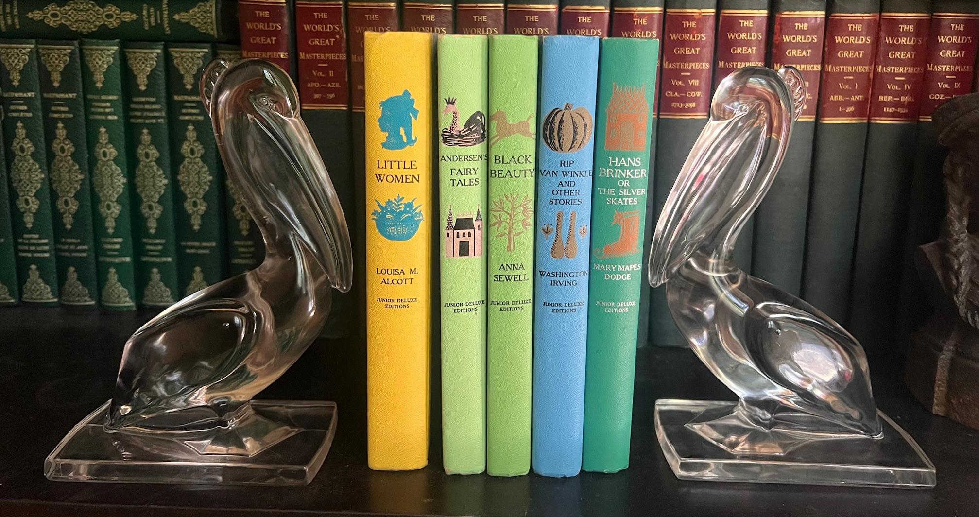 Viking Glass Pelican Bookends, Set of 2 In Good Condition In Ross, CA