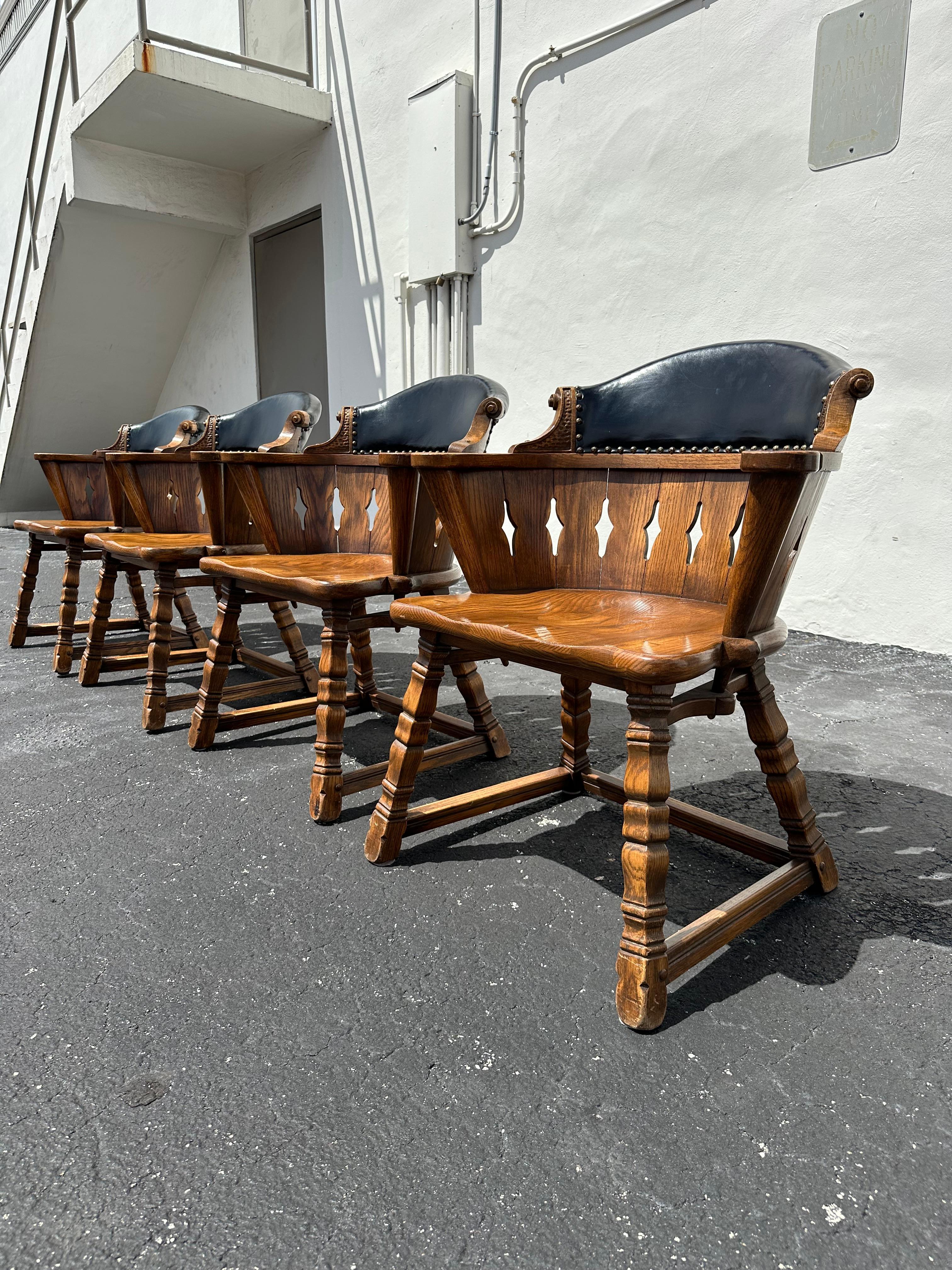 Viking Oak Poker Table 4