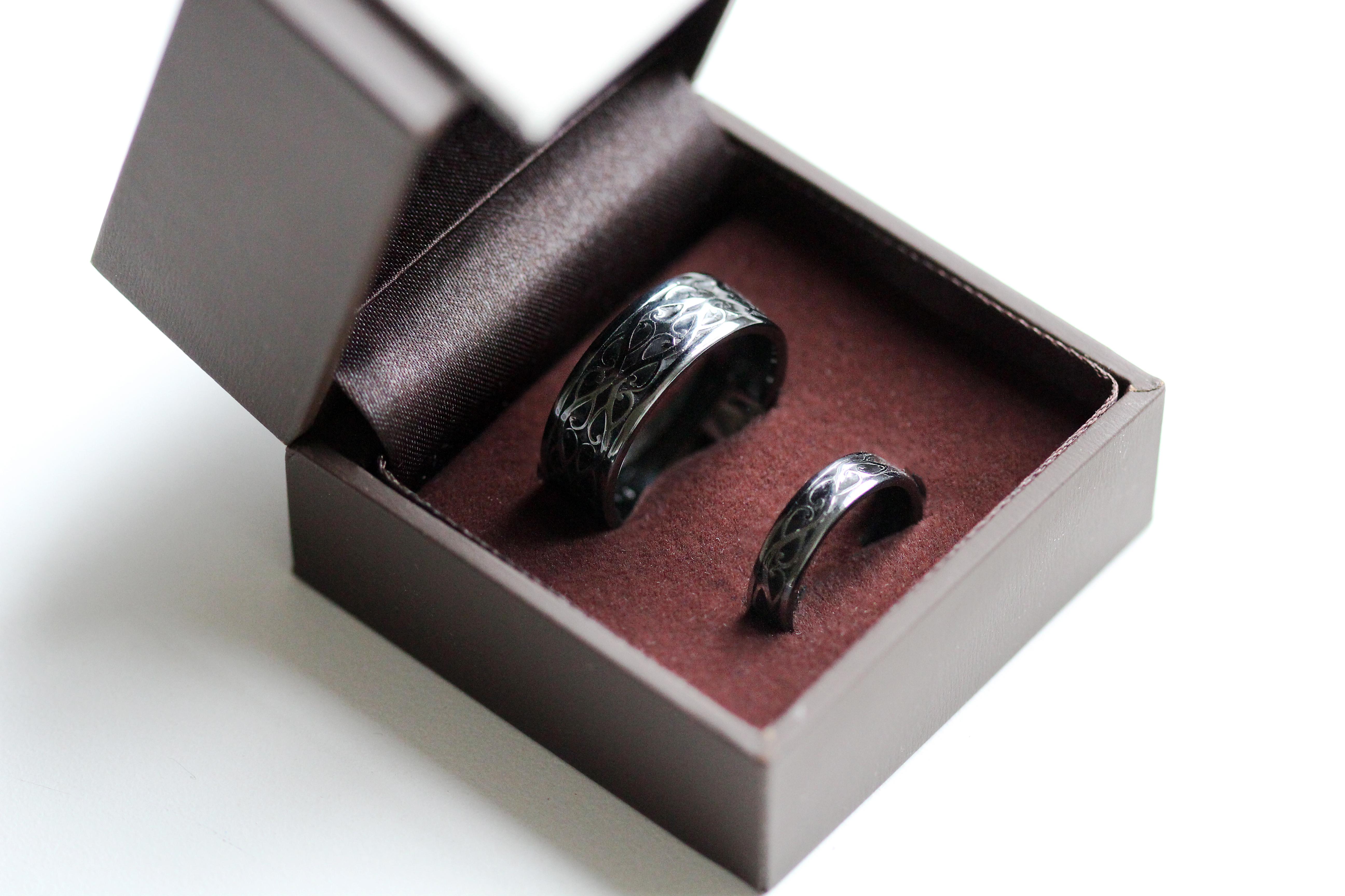For Sale:  Viking Pattern Black Enamel Textured wedding rings set  6