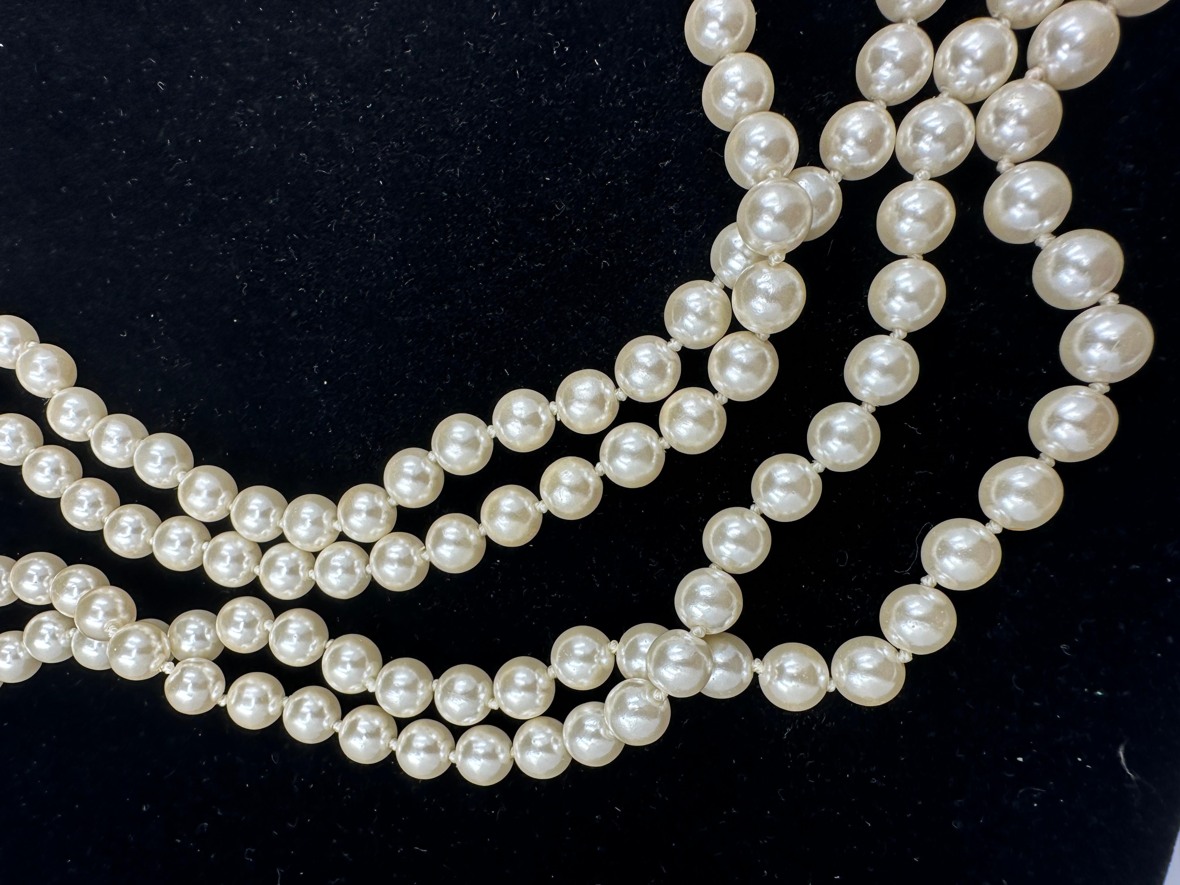 Vikki Carr Pearl Necklace Worn With Elvis Presley at Tropicana With Photos 9ft. For Sale 4