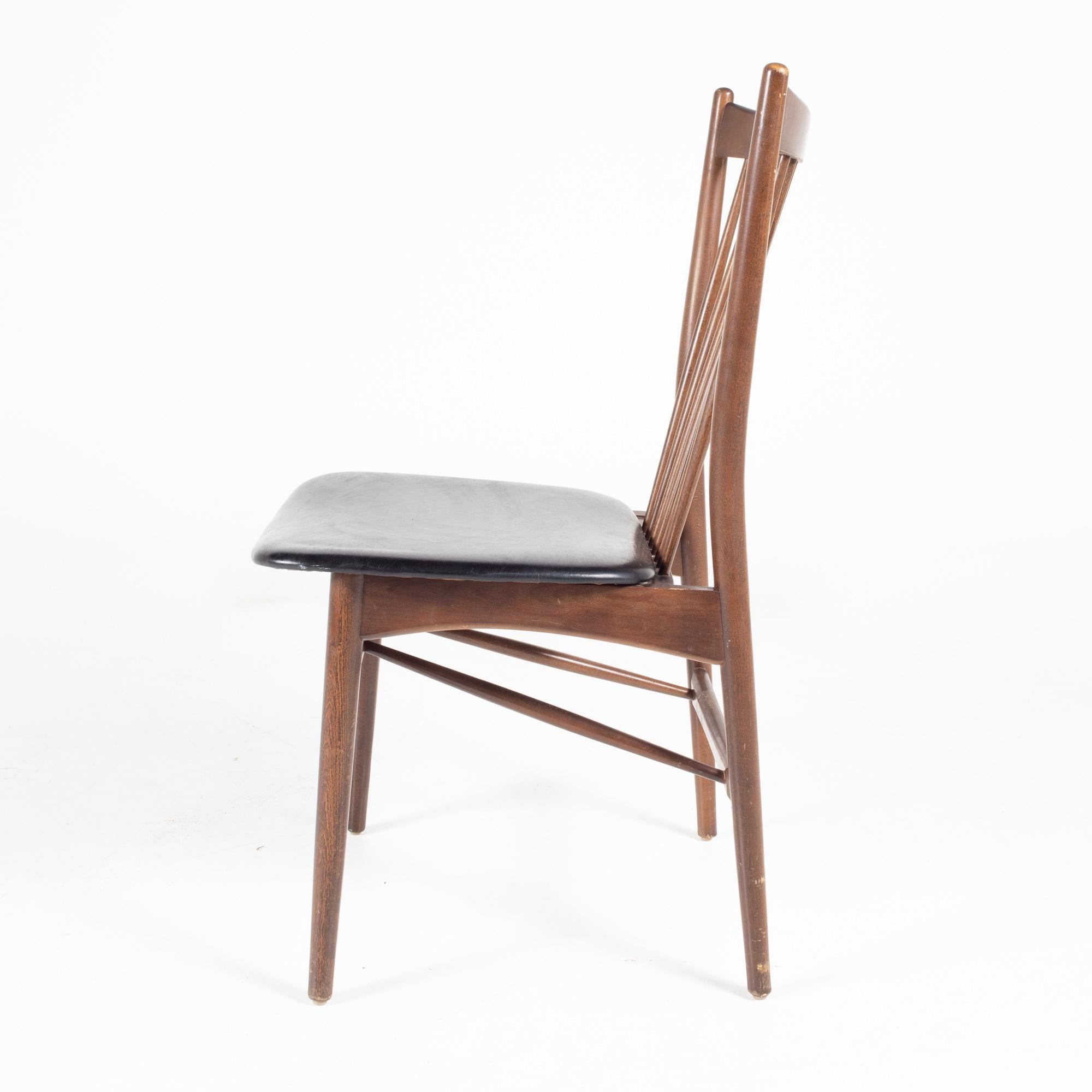 Esszimmerstühle aus Nussbaumholz im Mid-Century-Stil von Viko Baumritter, 4er-Set im Angebot 2