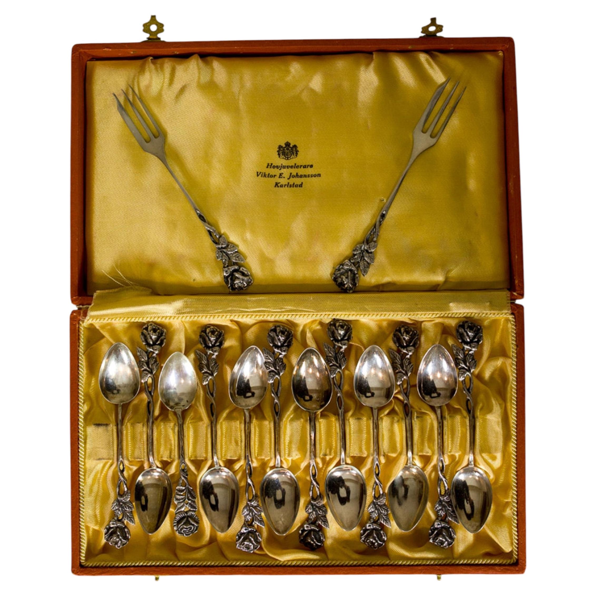 Ensemble de cuillères à dessert en argent Viktor E. Johansson, 14 pièces, Suède, 1948 en vente
