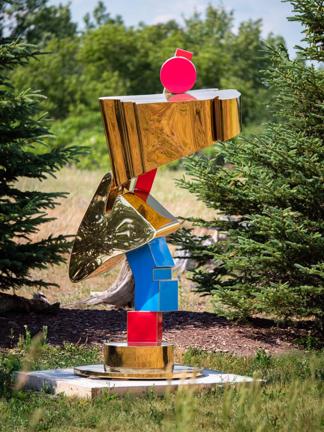 Constellation - tall, post-pop, abstract, gold plated steel, outdoor sculpture - Contemporary Sculpture by Viktor Mitic