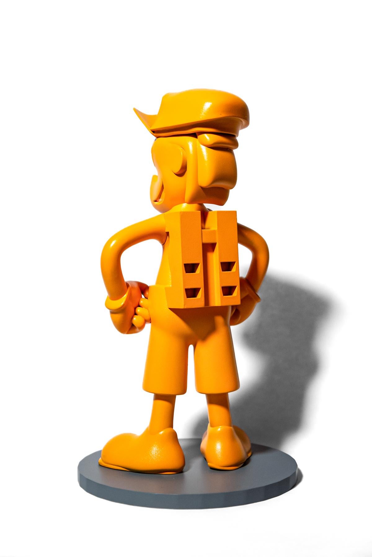 Ludique, colorée et imaginative, la dernière série de sculptures de table de Viktor Mitic semble fusionner le pop art et la science-fiction. La palette de couleurs est amusante, lumineuse et contemporaine - un orange juteux. Ces personnages en 3D