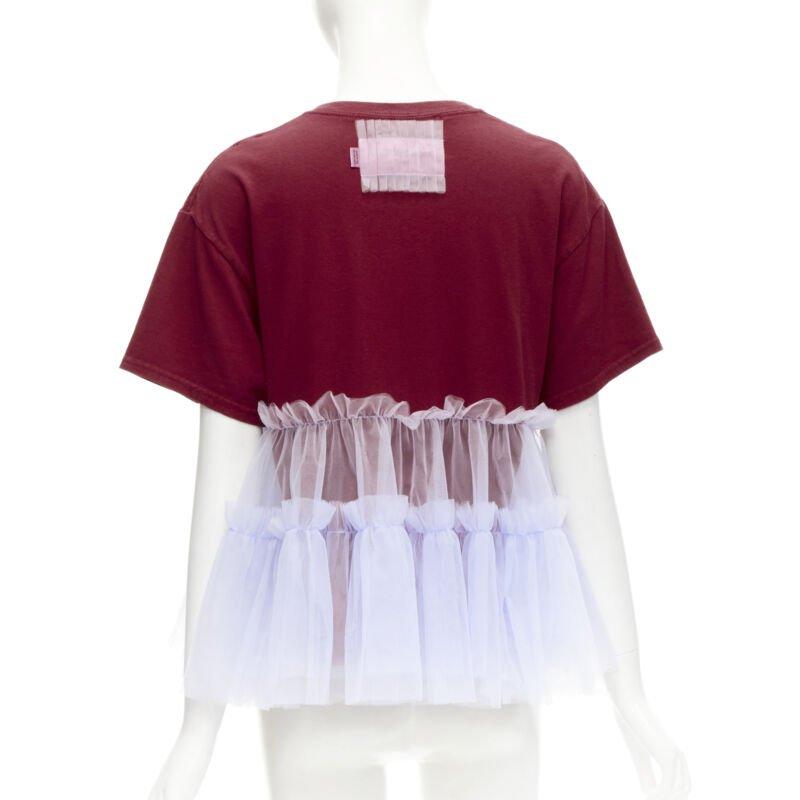 VIKTOR & ROLF Zentrales rotes lila Tüll-Logodruck Dekonstruiertes Tshirt S Damen im Angebot