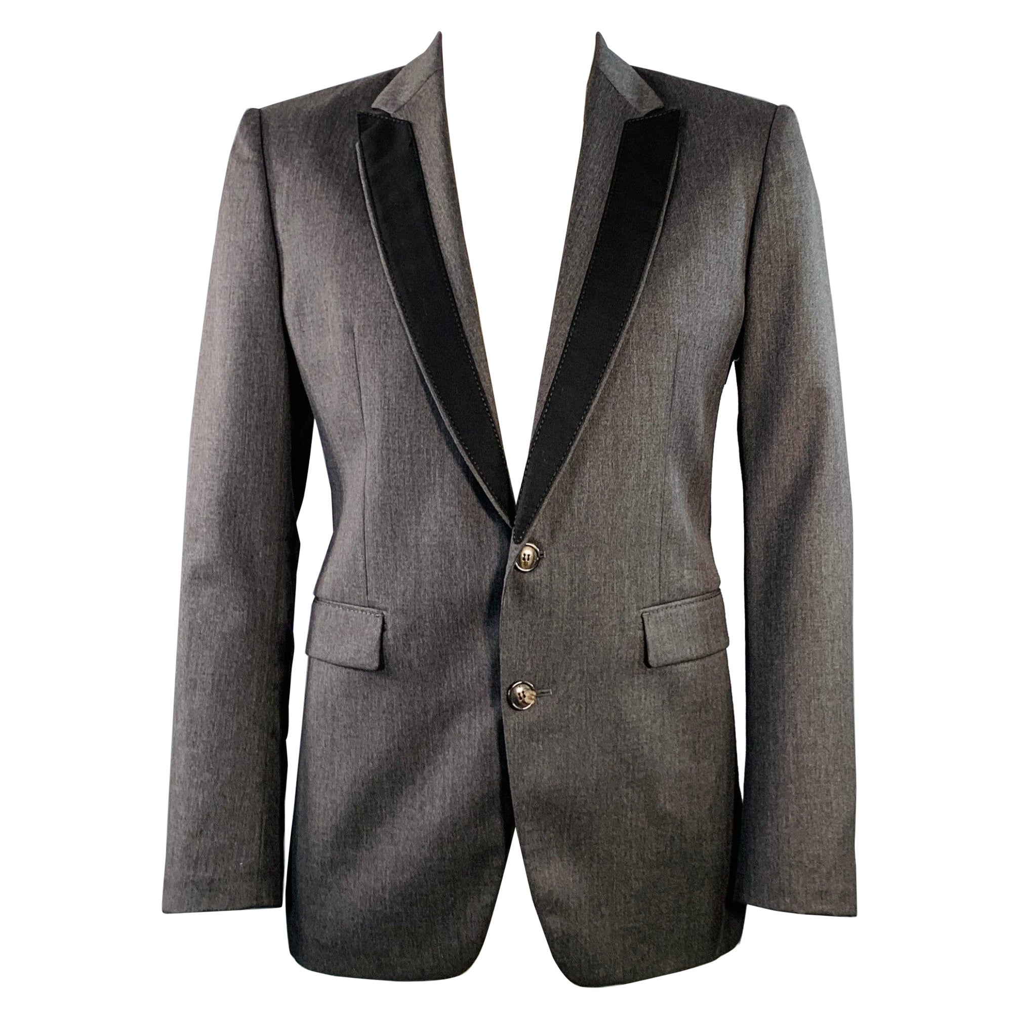 VIKTOR 
ROLF Size 42 Regular Black Charcoal Wool Peak Lapel Sport Coat For Sale