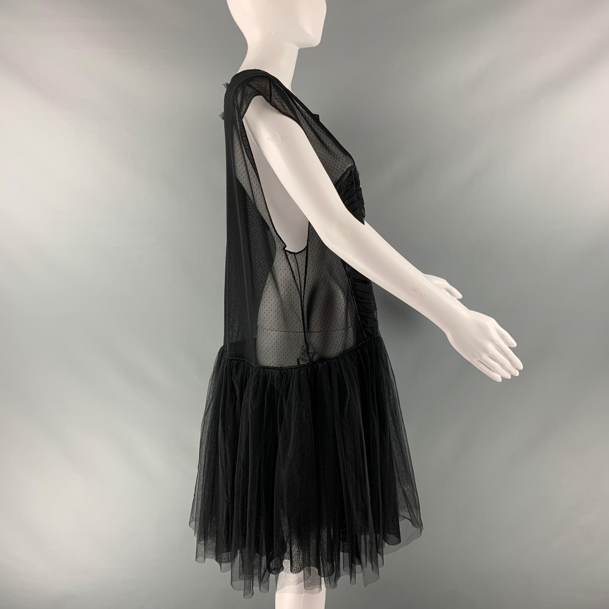 VIKTOR & ROLF Size M Black Polyester Mesh Shift Dress In Excellent Condition For Sale In San Francisco, CA