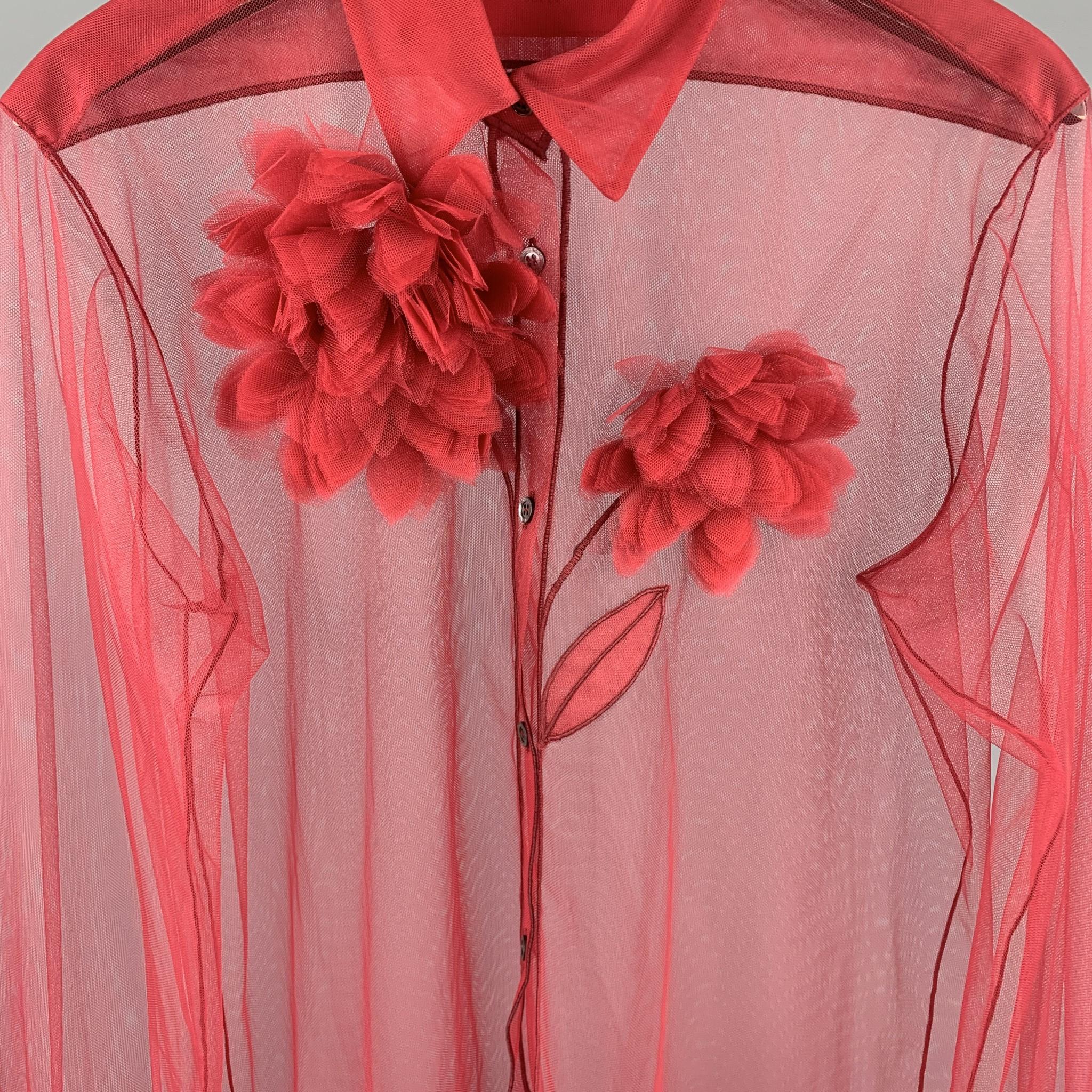 VIKTOR & ROLF cowboy shirt comes in red tulle with burgundy embroidery and tulle appliques. Made in Netherlands.

New wih Tags. 
Marked: M

Measurements:

Shoulder: 17 in.
Chest: 44 in.
Sleeve: 28 in.
Length: 30 in.