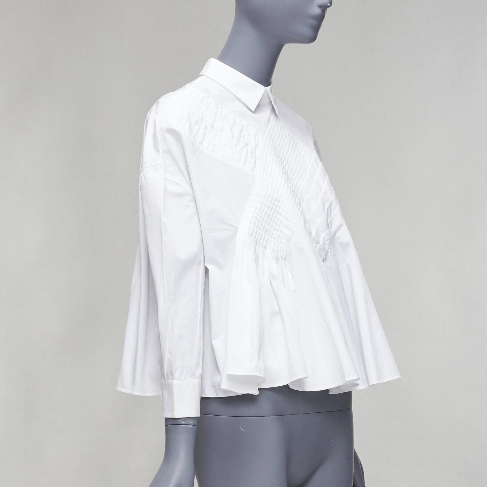 Gray VIKTOR & ROLF white cotton criss cross pleated collared boxy flare shirt IT40 S For Sale