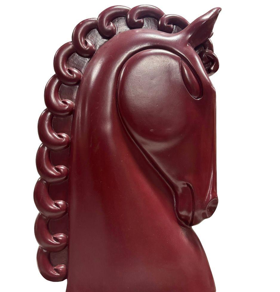 Buste de cheval en fibre de verre de style Viktor Schreckengost sur base en bois dur Excellent état - En vente à Van Nuys, CA