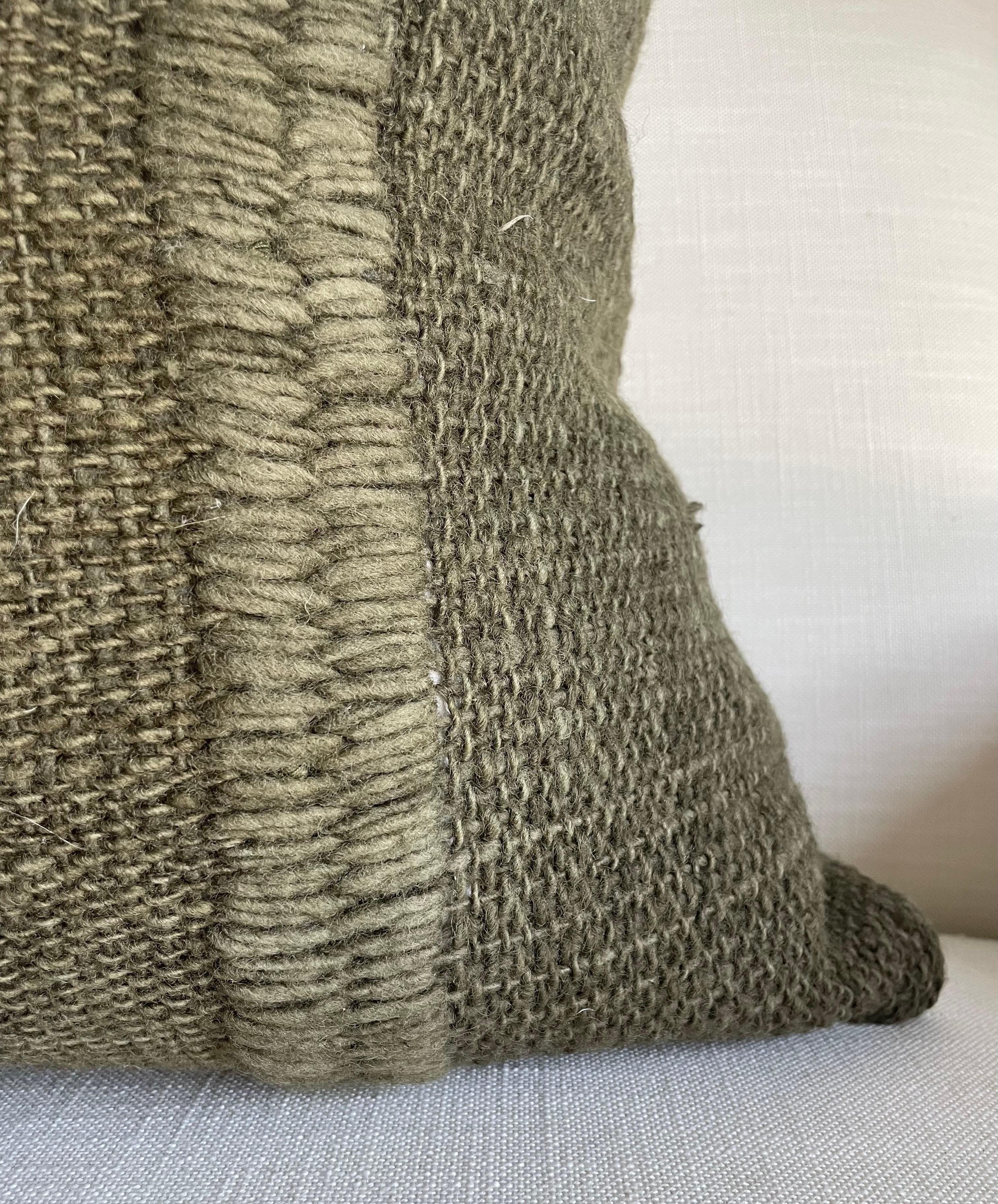 KARU Wool Pillow Cover
Size: 25” x 25”
Zipper Closure, patchwork style.
A soft thick nubby textural pillow. Hand Stitching give it a beautiful detailed patchwork style.
Insert not included.
