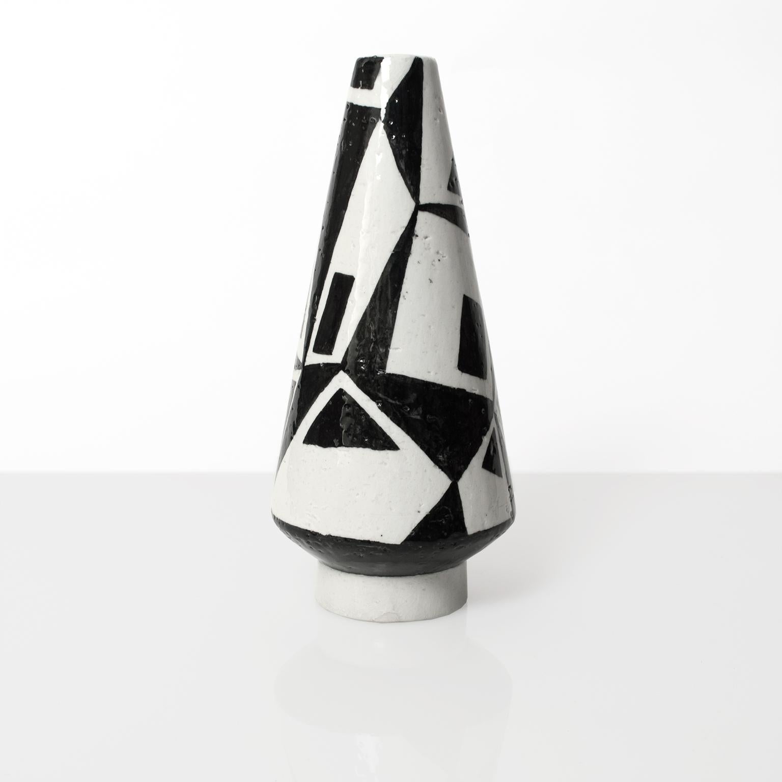 Scandinavian Modern Vilhelm Bjerke Petersen Vase for Rorstrand Studio, Signed 1954