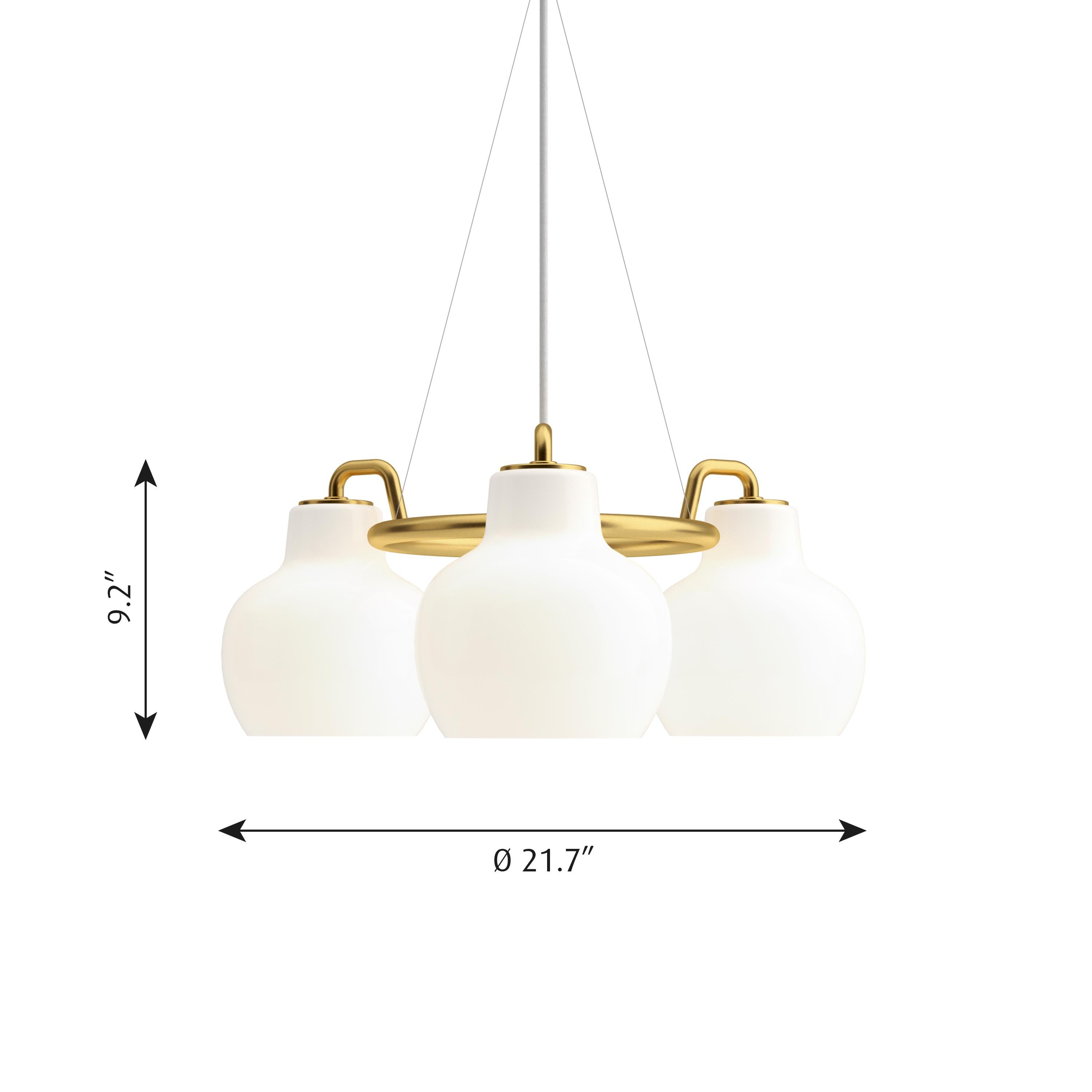 Vilhelm Lauritzen 7-Shade Brass & Glass Ring Chandelier for Louis Poulsen For Sale 3