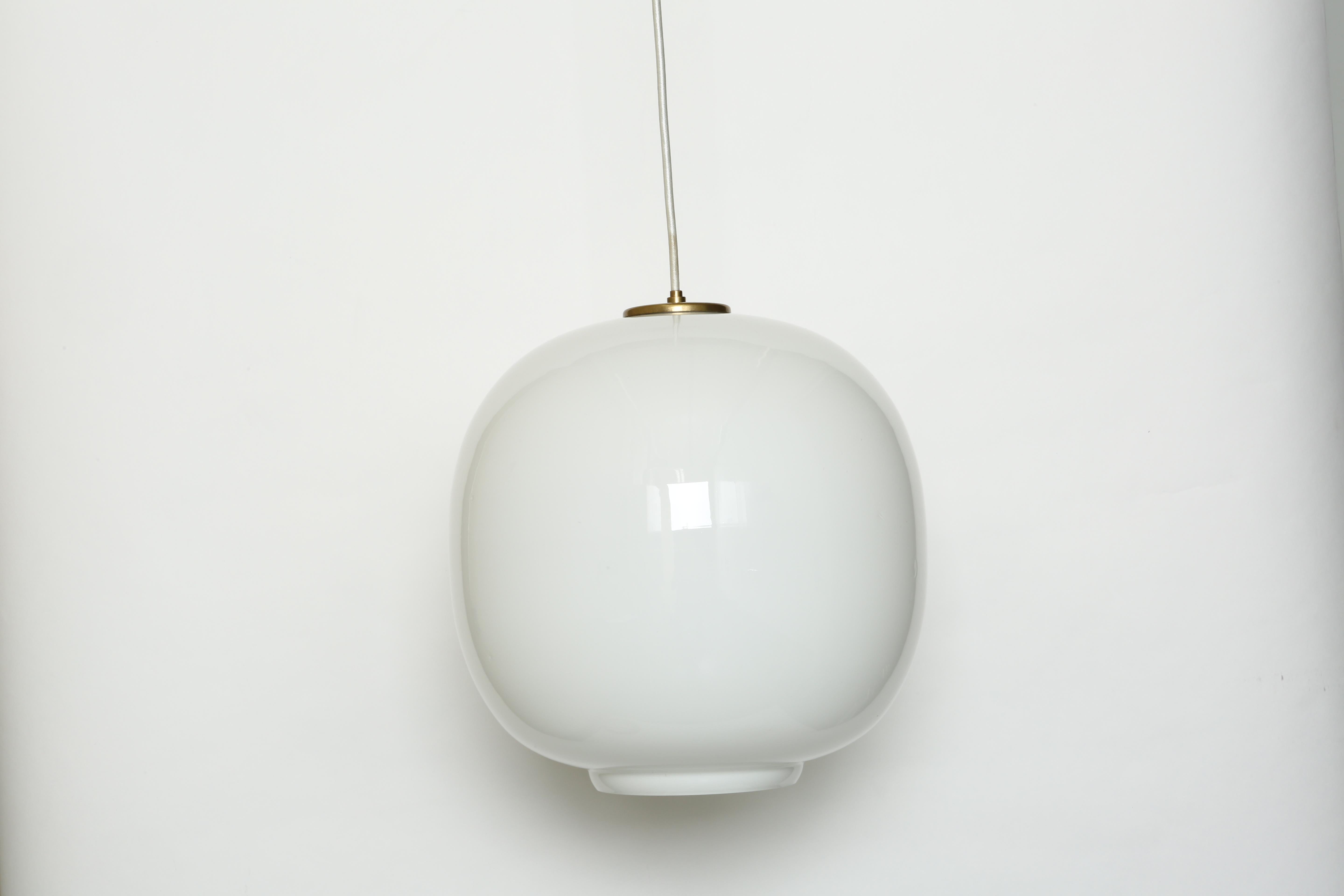 Vilhelm Lauritzen Ceiling Pendant for Louis Poulsen (Skandinavische Moderne)