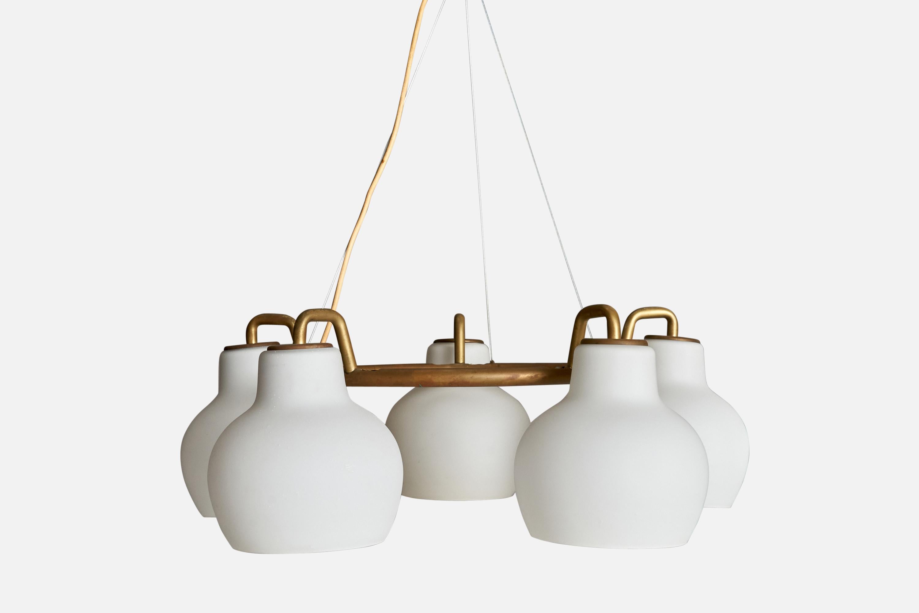 Scandinavian Modern Vilhelm Lauritzen, Chandelier, Brass, Glass, Denmark, 1950s