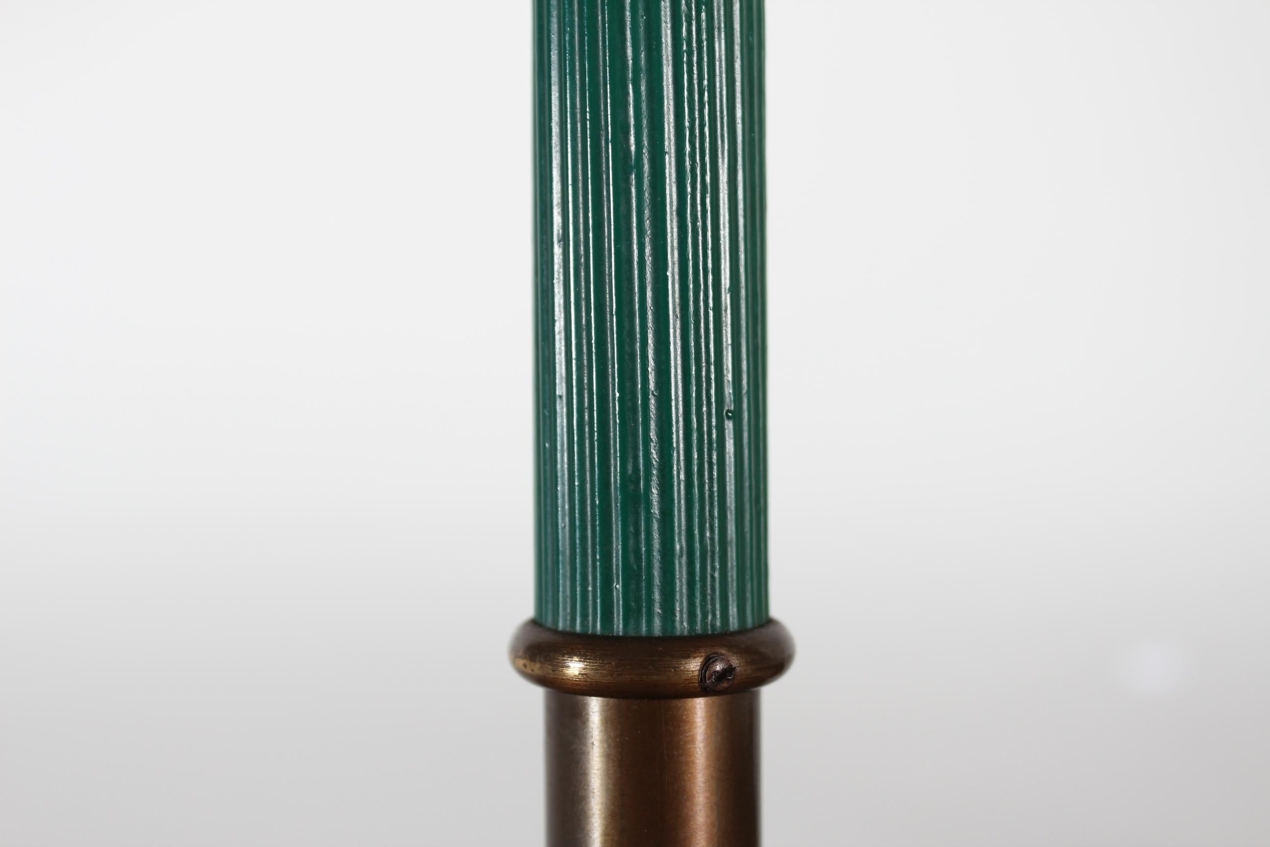 Vilhelm Lauritzen Flexible Desk Lamp of Brass with Patina by Lyfa Denmark 1940s For Sale 11