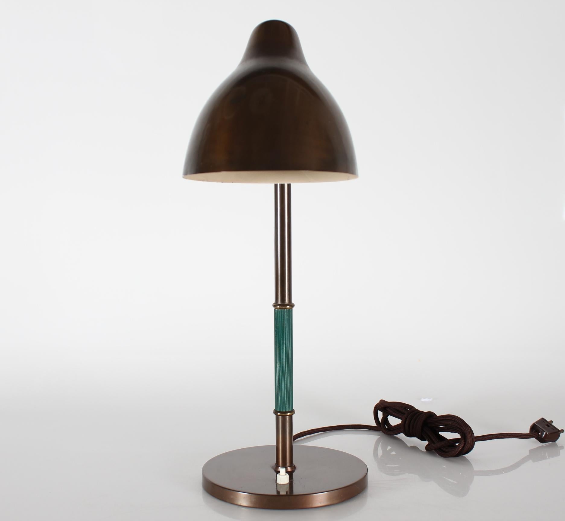Danish Vilhelm Lauritzen Flexible Desk Lamp of Brass with Patina by Lyfa Denmark 1940s For Sale