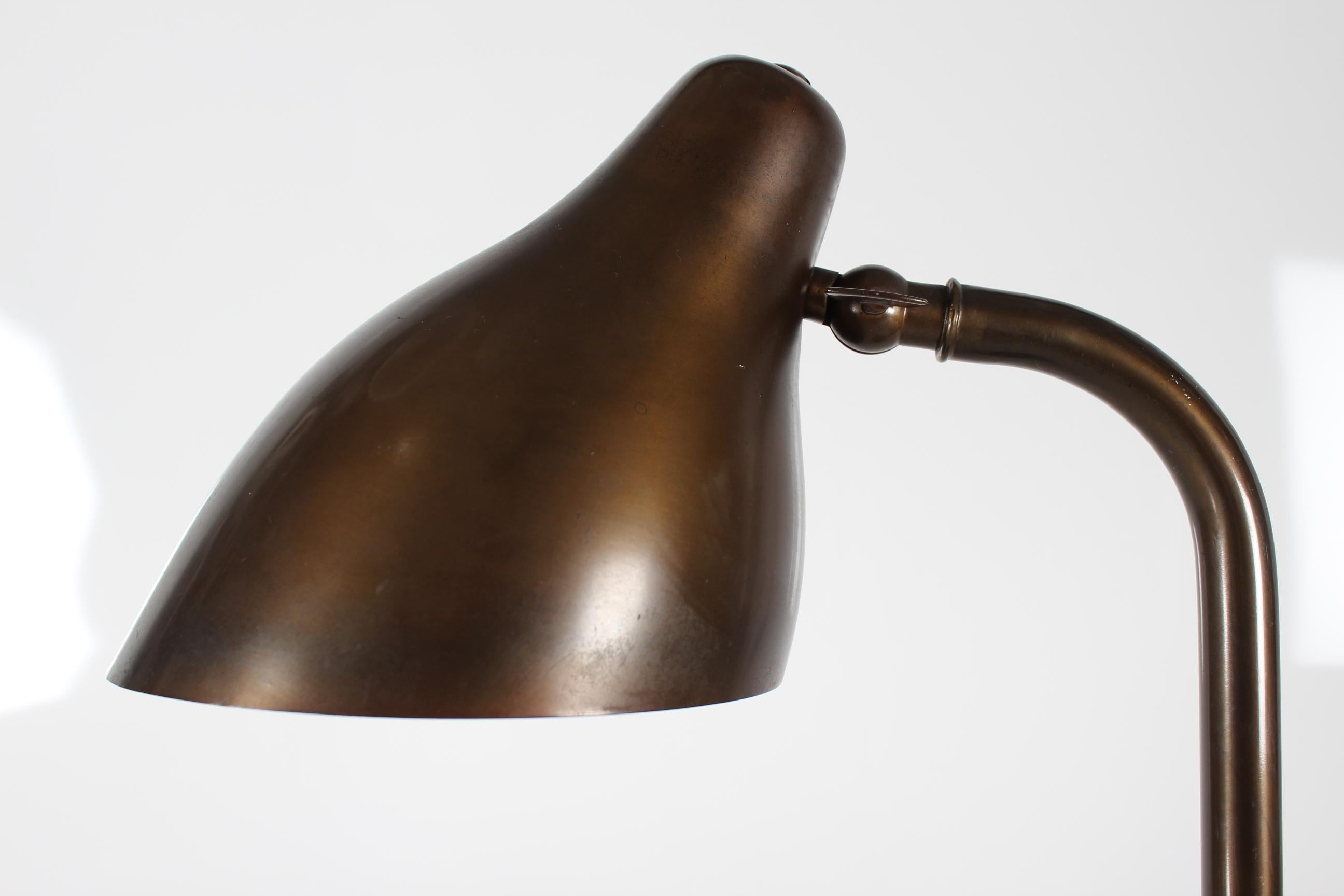 Plastic Vilhelm Lauritzen Flexible Desk Lamp of Brass with Patina by Lyfa Denmark 1940s For Sale