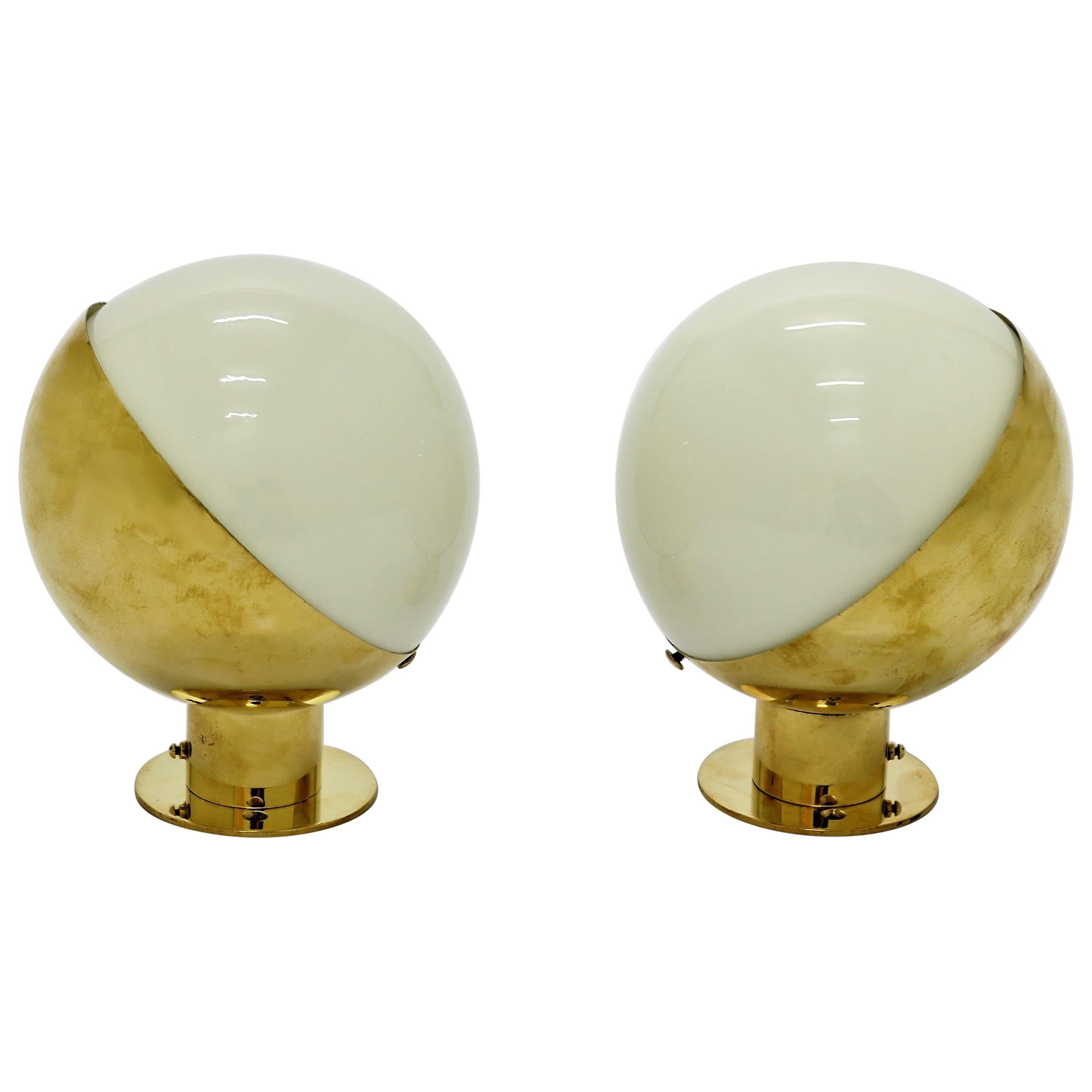 Vilhelm Lauritzen, Pair of "Studio" Wall Lamps, Louis Poulsen, 1940s