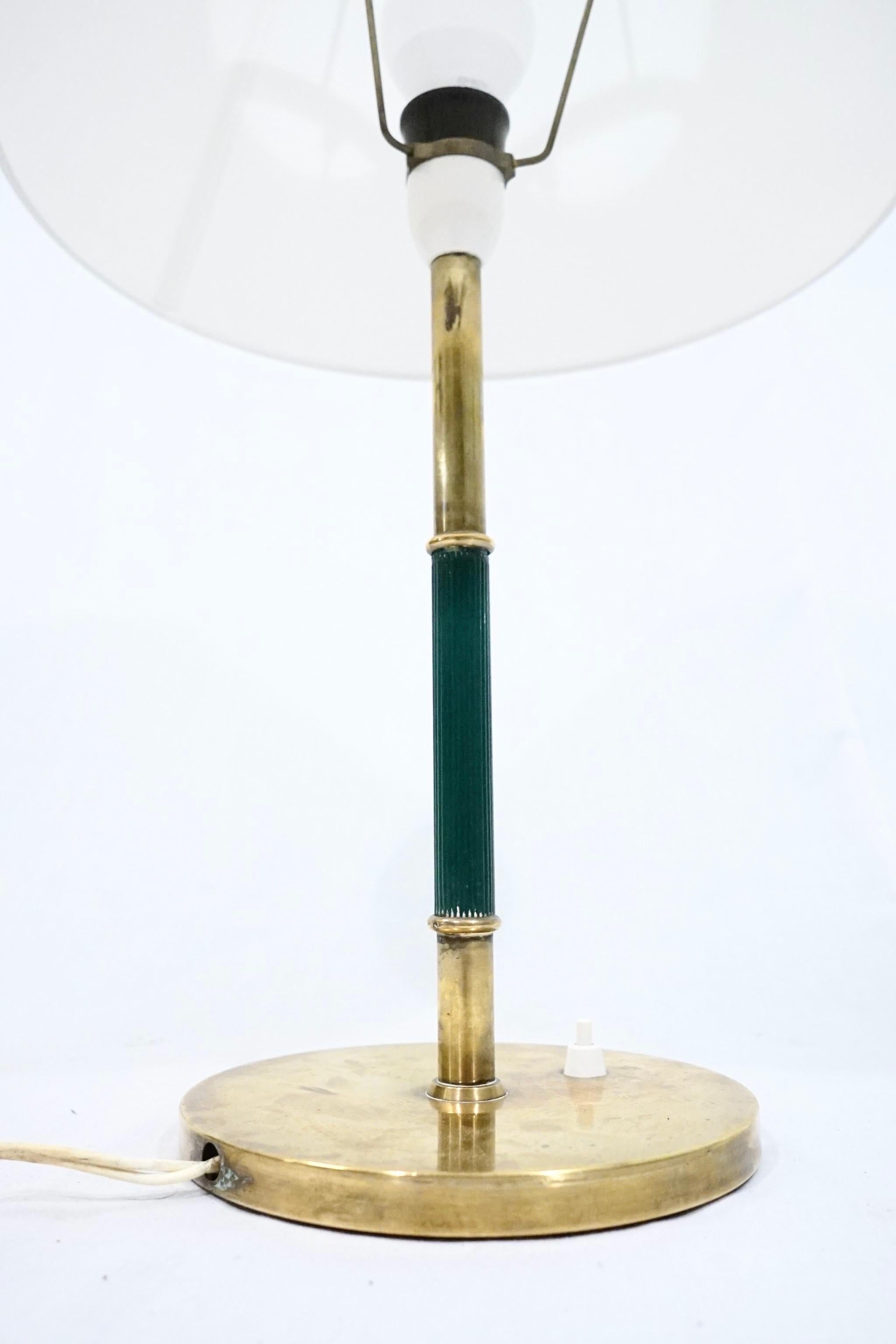 Scandinavian Modern Vilhelm Lauritzen Table Lamp Manufactured by Lyfa