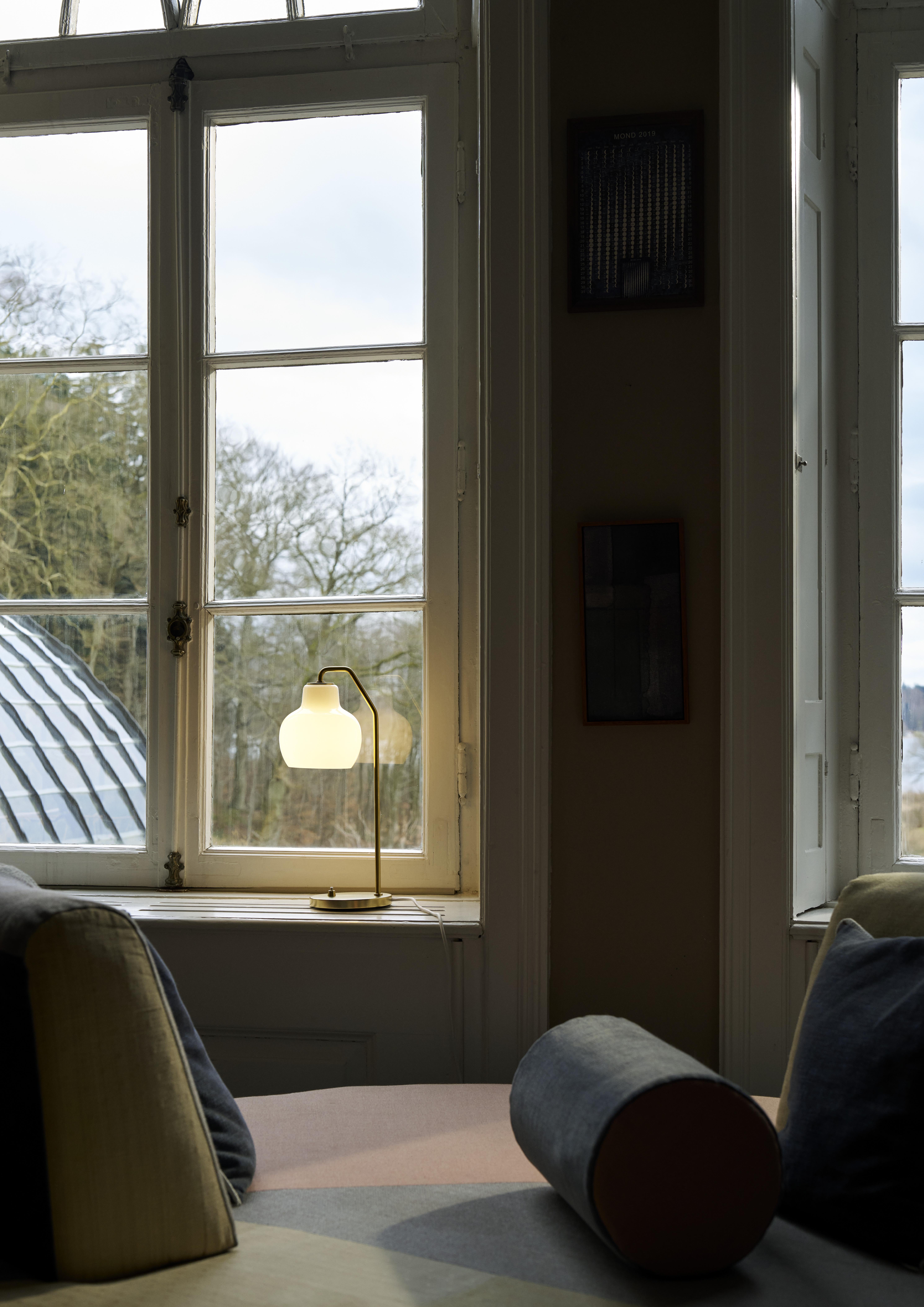 Vilhelm Lauritzen 'VL Ring Crown' Table Lamp for Louis Poulsen For Sale 2
