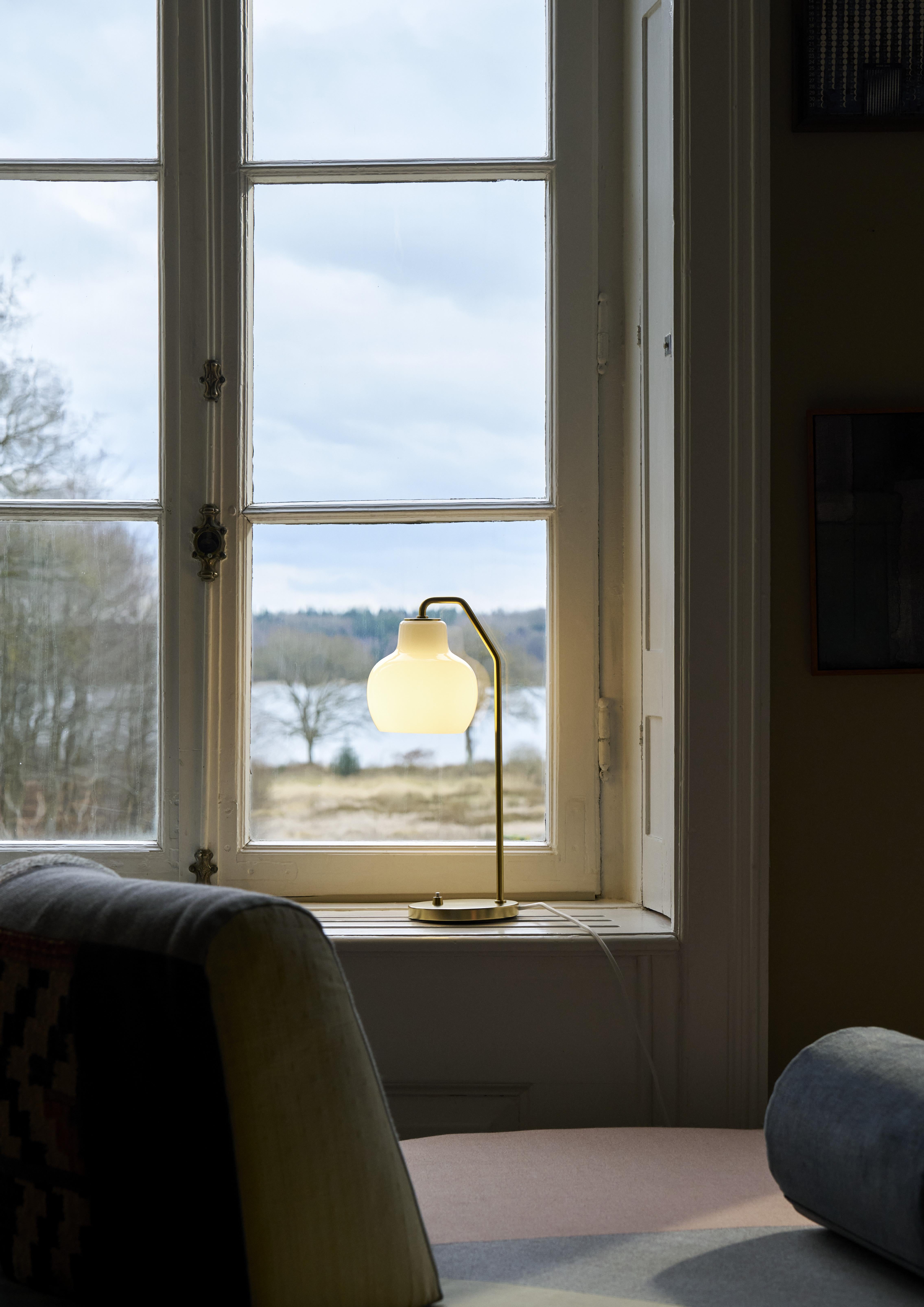 Scandinavian Modern Vilhelm Lauritzen 'VL Ring Crown' Table Lamp for Louis Poulsen For Sale