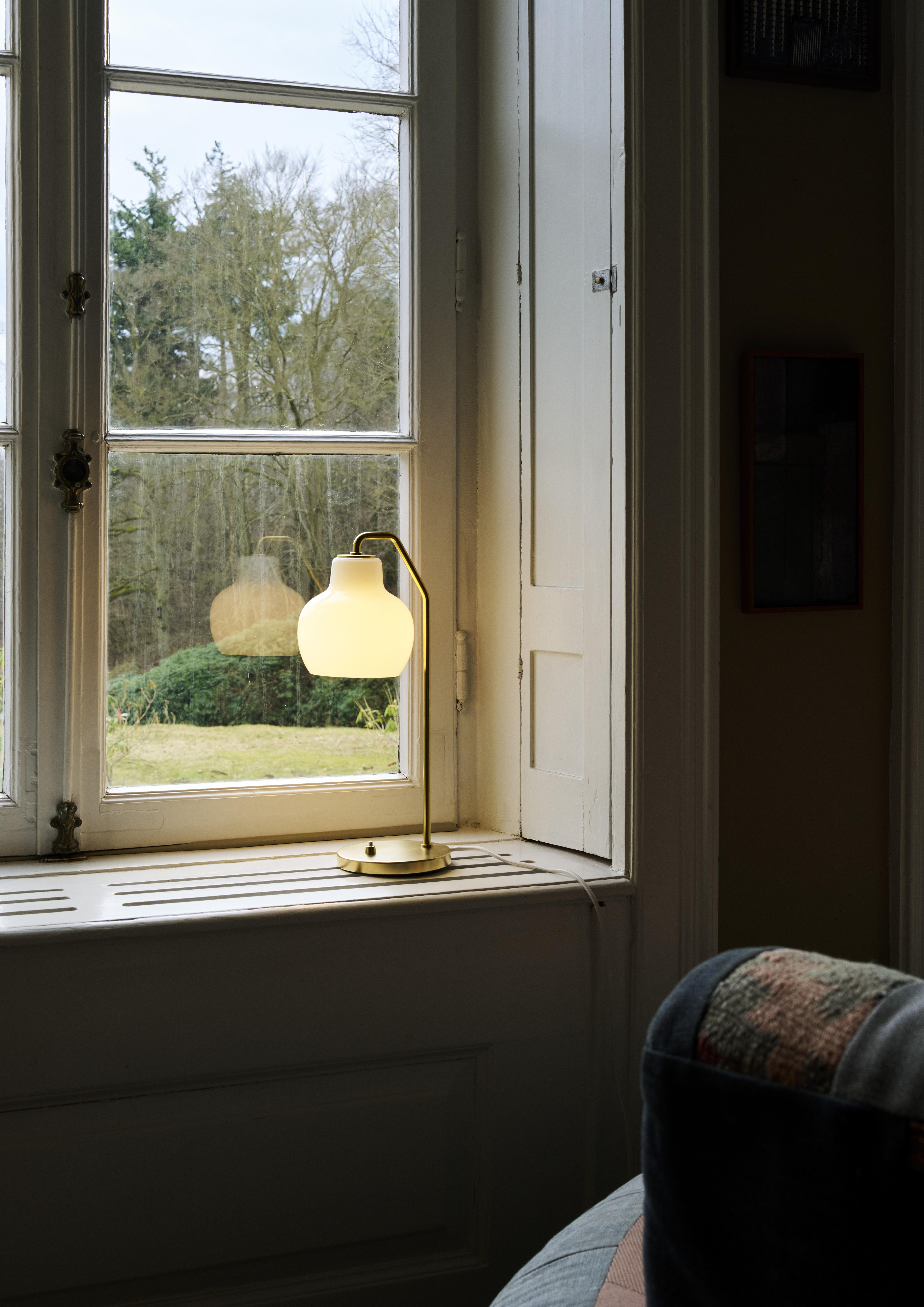 Vilhelm Lauritzen 'VL Ring Crown' Table Lamp for Louis Poulsen For Sale 1