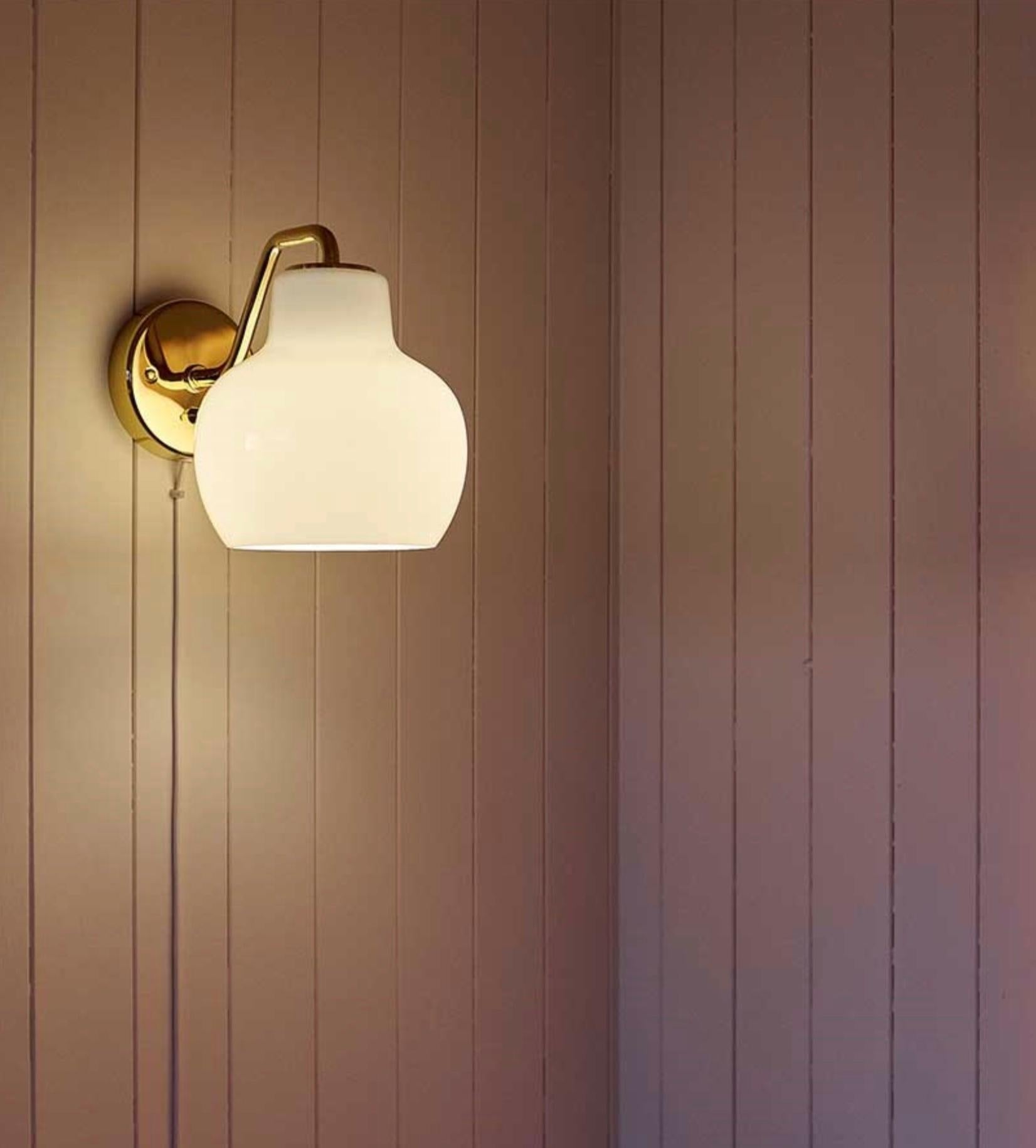 Scandinavo moderno Lampada da parete 'VL Ring Crown' di Vilhelm Lauritzen per Louis Poulsen in vendita