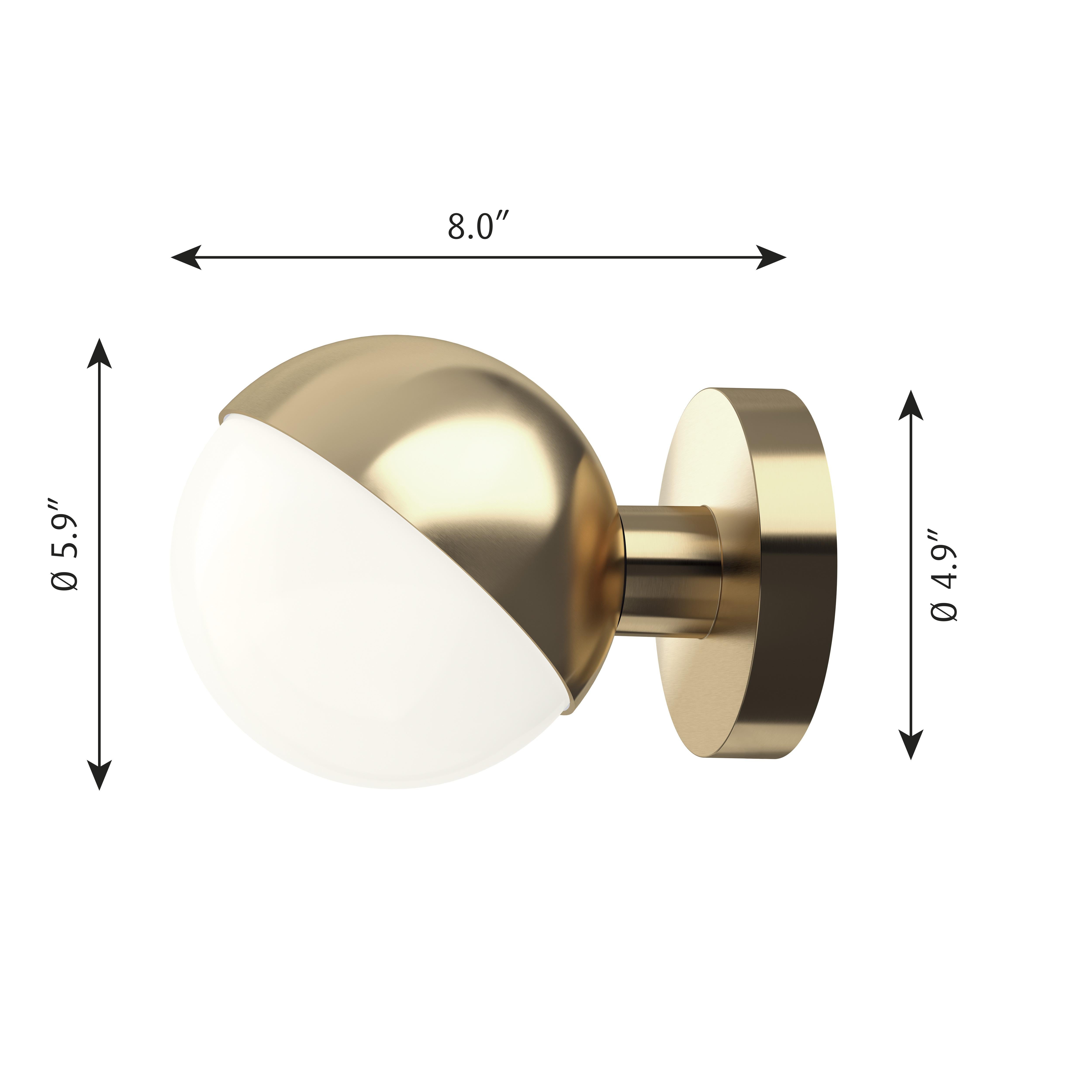 Vilhelm Lauritzen 'VL Studio' Brass and Glass Wall Lamp for Louis Poulsen In New Condition For Sale In Glendale, CA