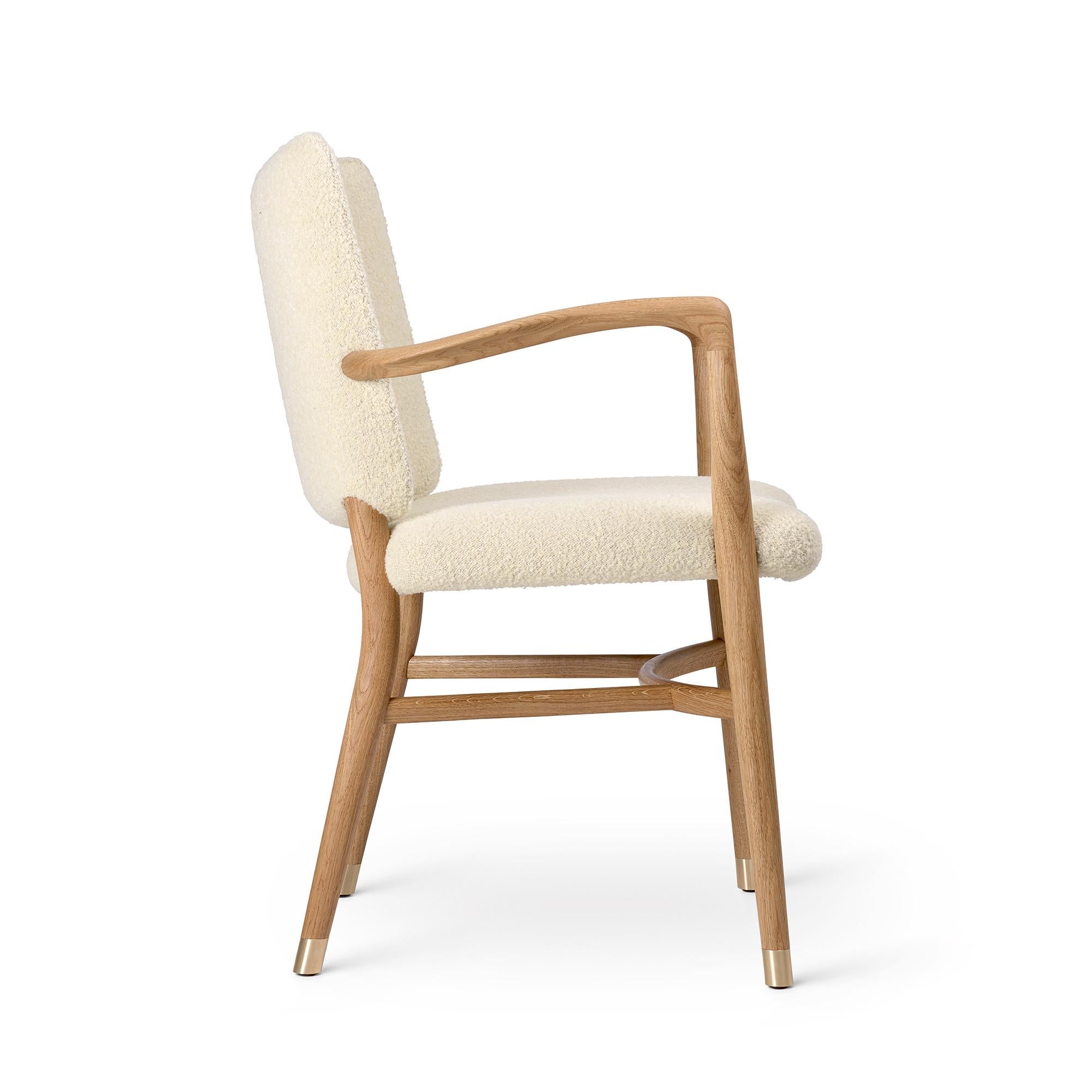 Mid-Century Modern Vilhelm Lauritzen 'VLA61' Chair in Oak Oil and Fabric for Carl Hansen & Son For Sale