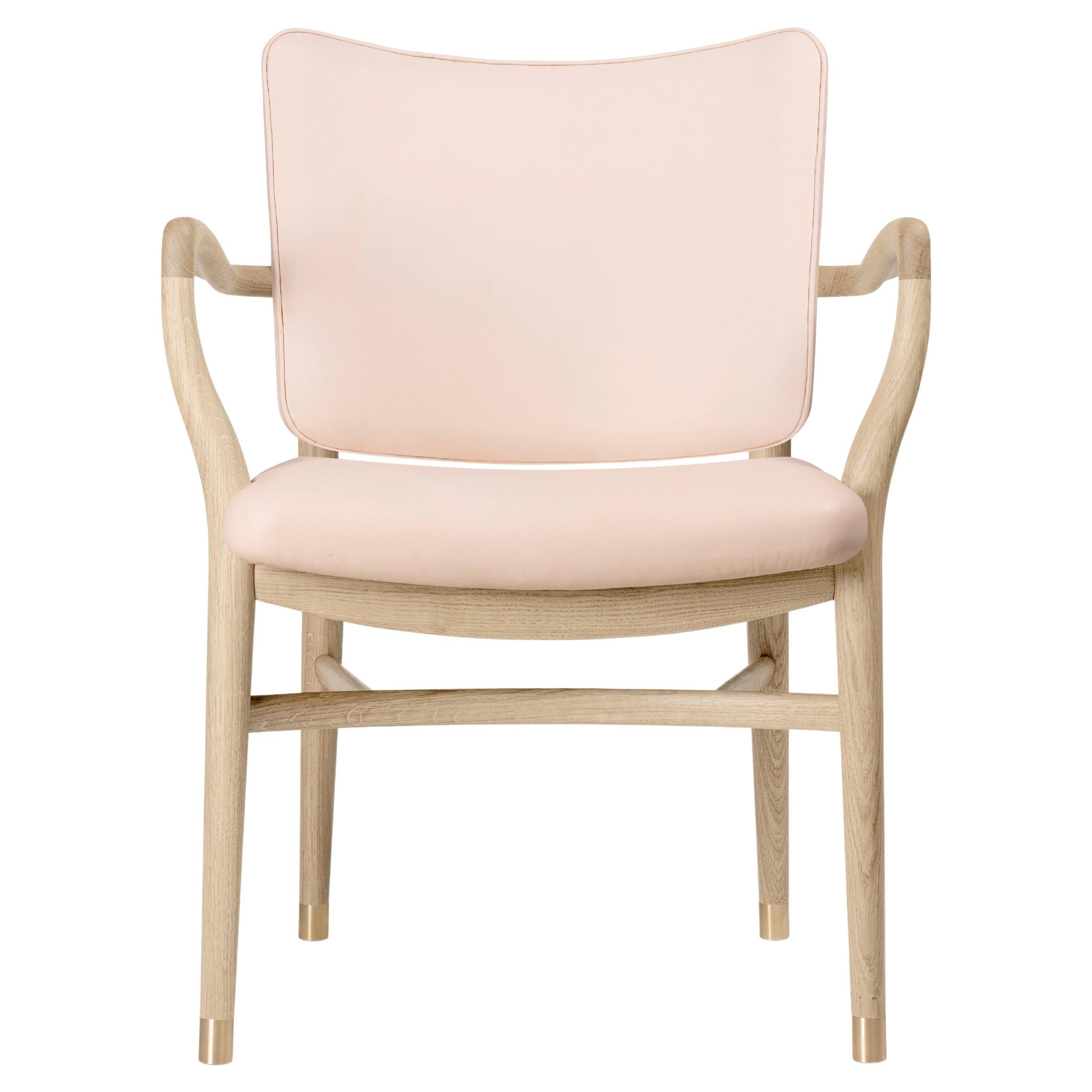 Vilhelm Lauritzen 'VLA61' Chair in Oak Soap and Leather for Carl Hansen & Son For Sale
