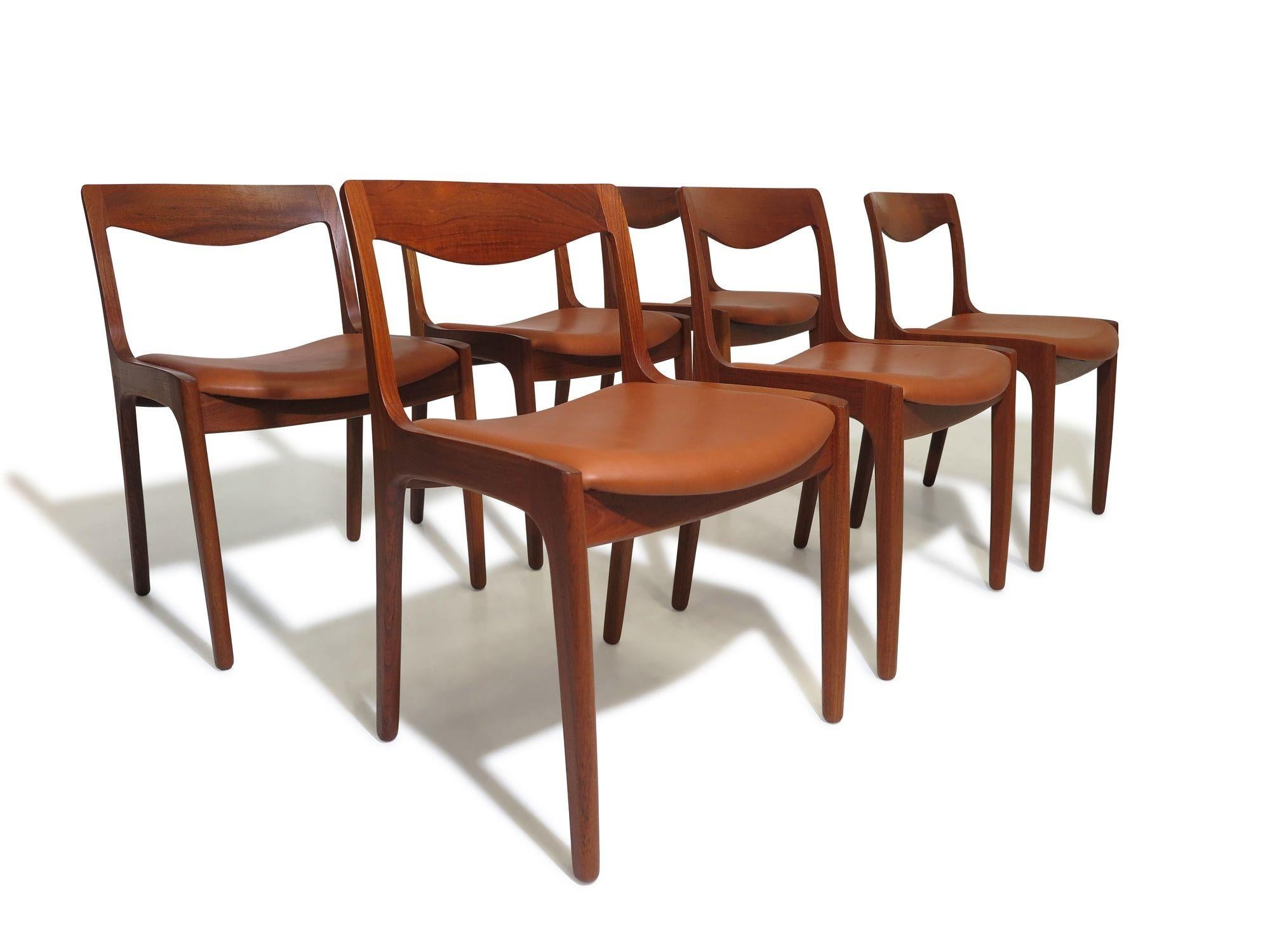 Vilhelm Wohlert for Poul Jeppesen's Teak Dining Chairs For Sale 1