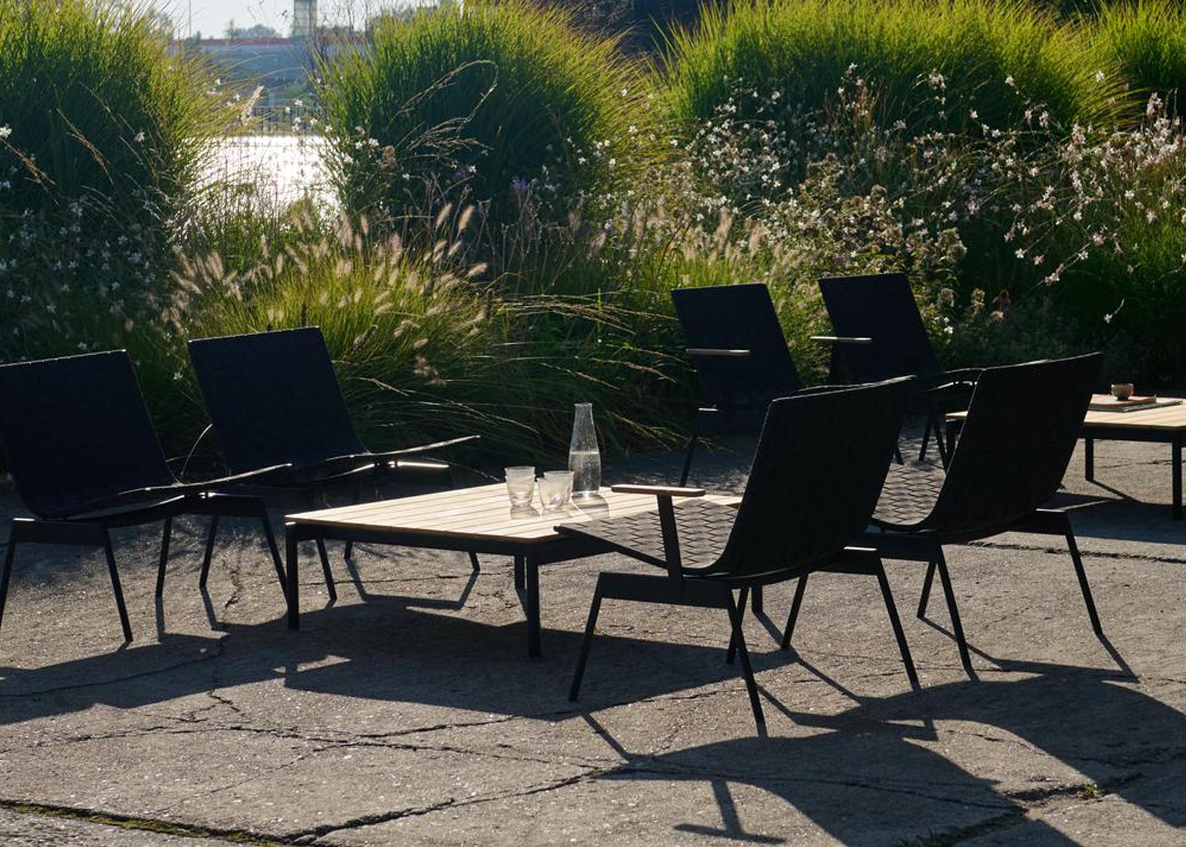 Acier Table basse d'extérieur Ville AV50, Warm Black par Anderssen & Voll pour &Tradition en vente