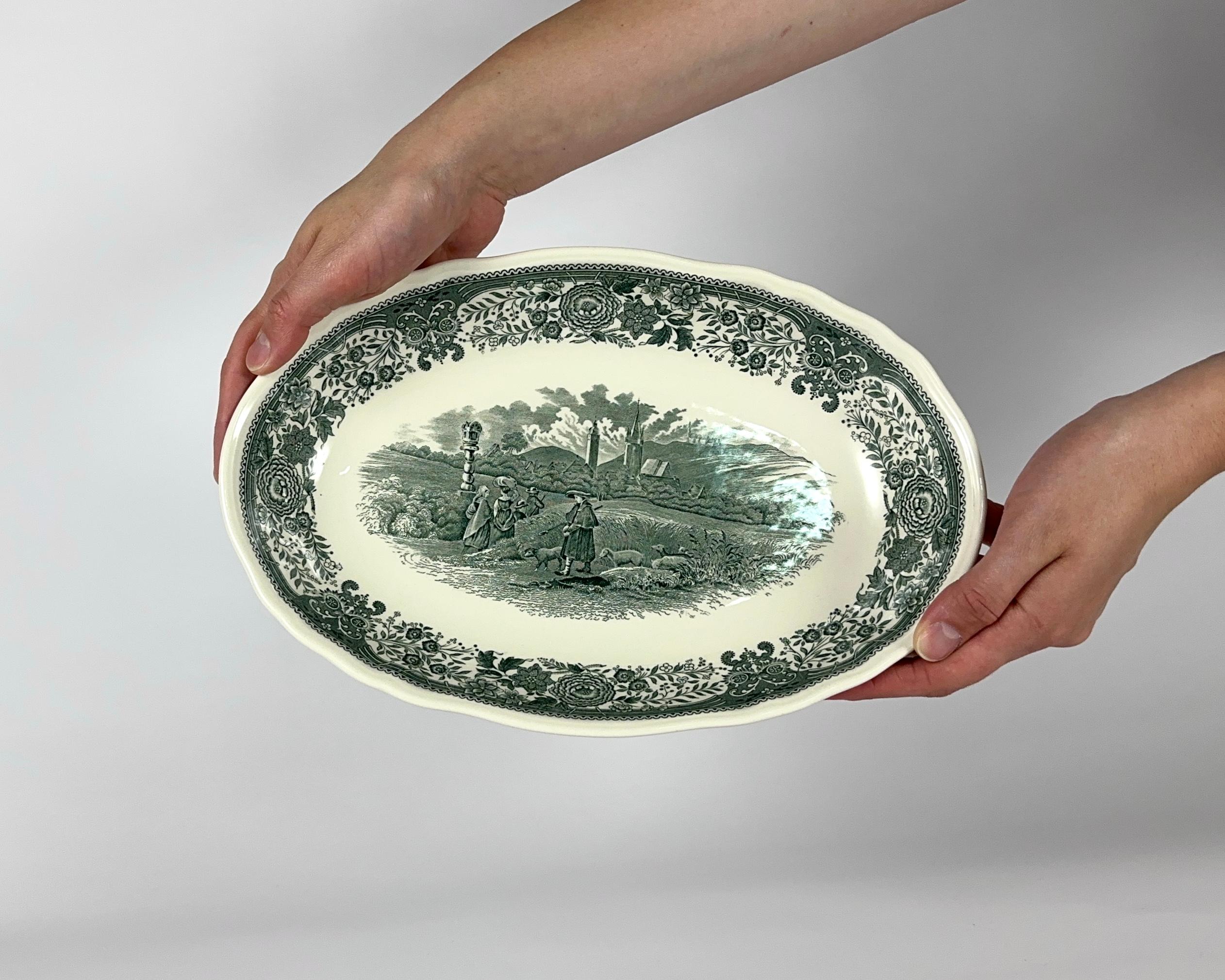 Villeroy & Boch, Germany, Burgenland in Green. Beautiful oval serving dish.

Mettlach ceramics from Germany.

The Burgenland Green series from Villeroy & Boch, produced since the 1960s and still a favourite long after production ceased.

Burgenland